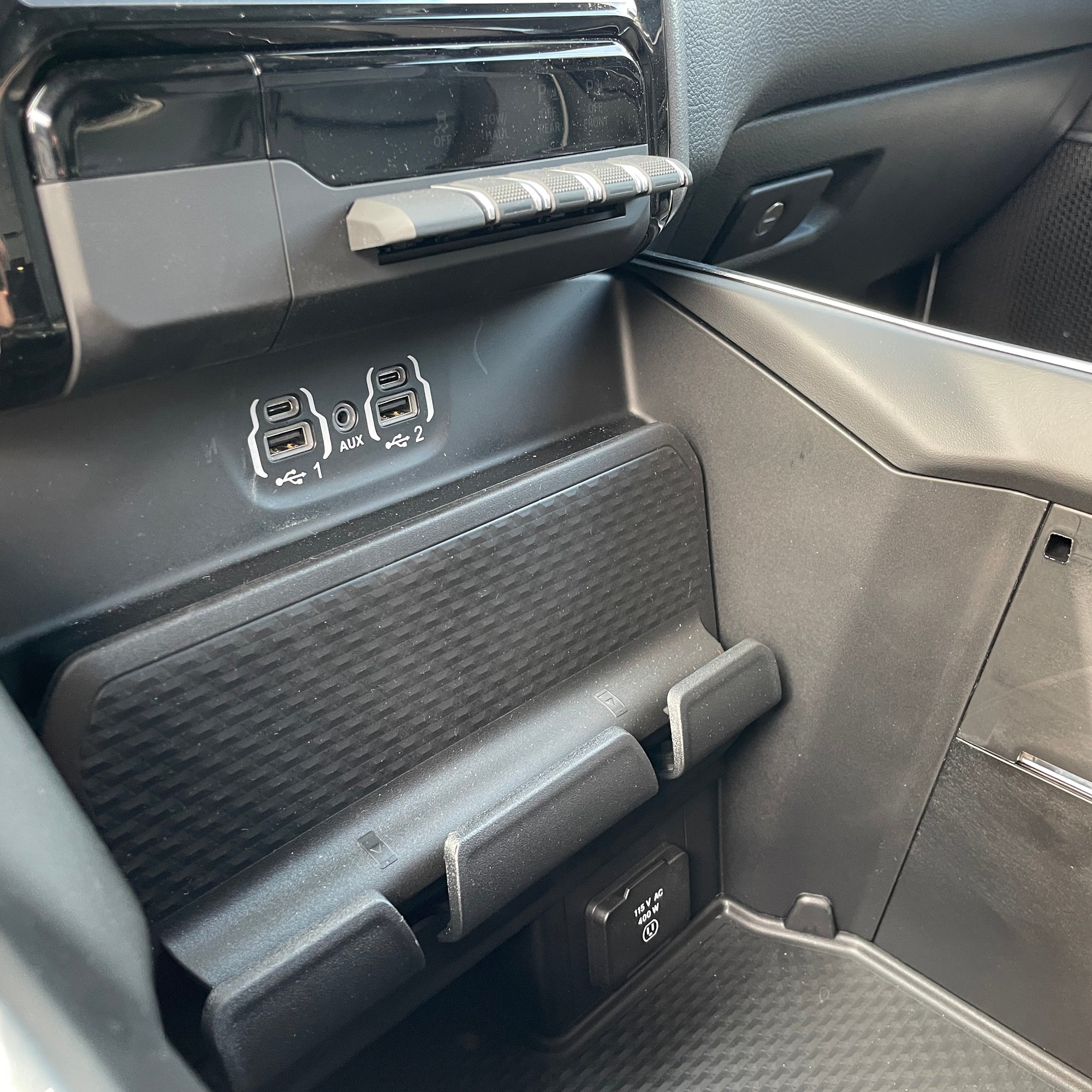 2023 RAM 1500 LARAMIE SPORT CREW CAB - GRANITE CRYSTAL WITH BLACK