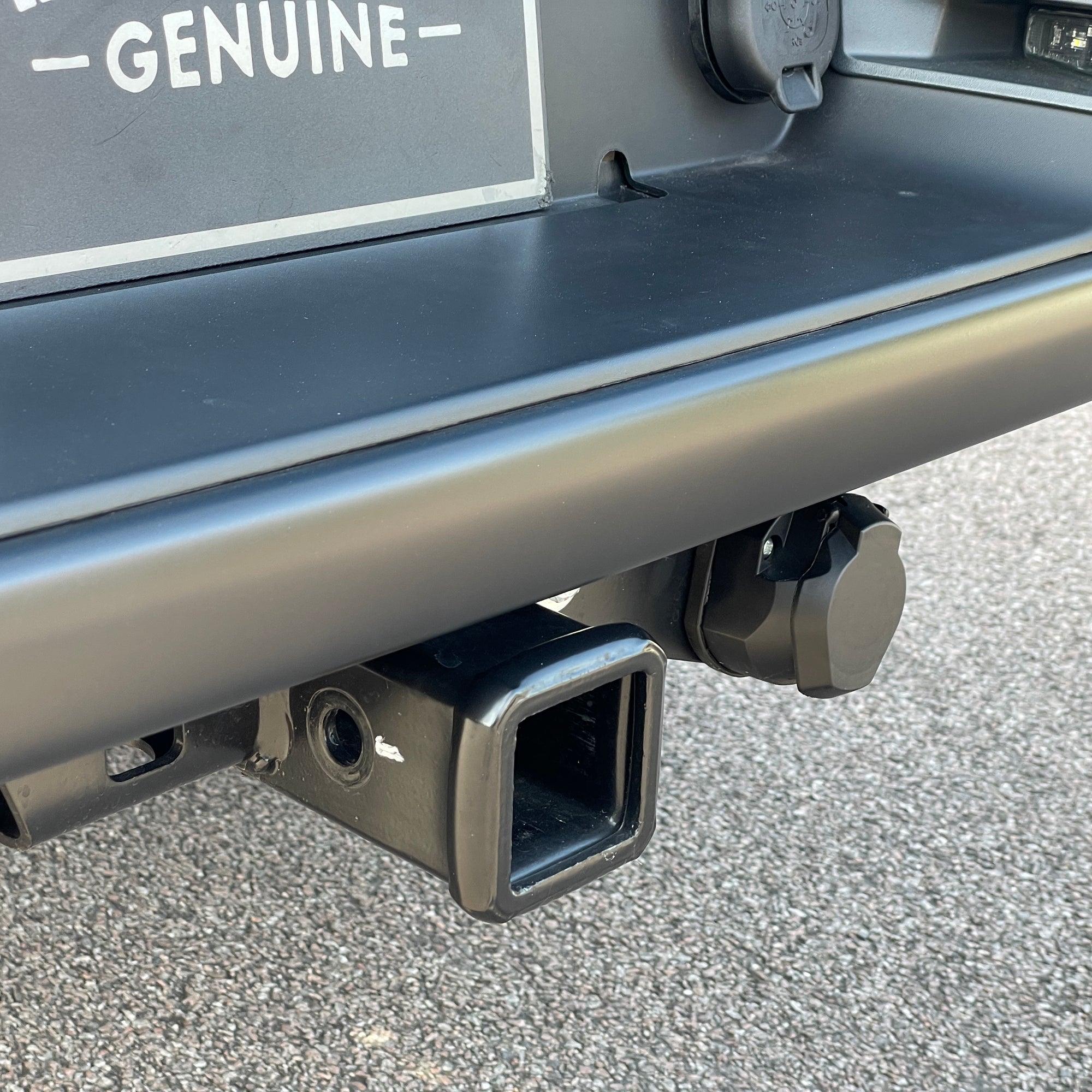 2023 RAM 1500 BIGHORN BUILT-TO-SERVE CREW CAB - HYDRO BLUE WITH BLACK