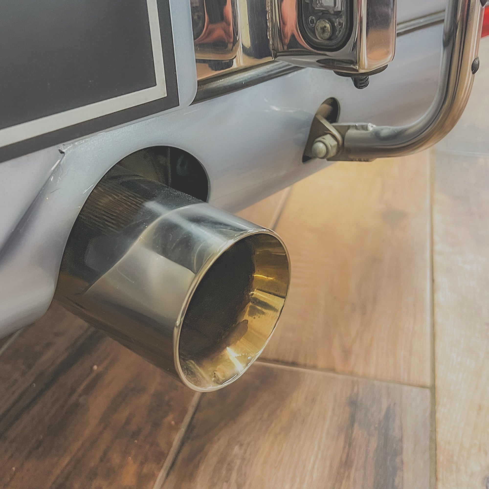 Morgan Plus SIX  3.0 Straight 6 Turbo -   Liquid Blue Chrome