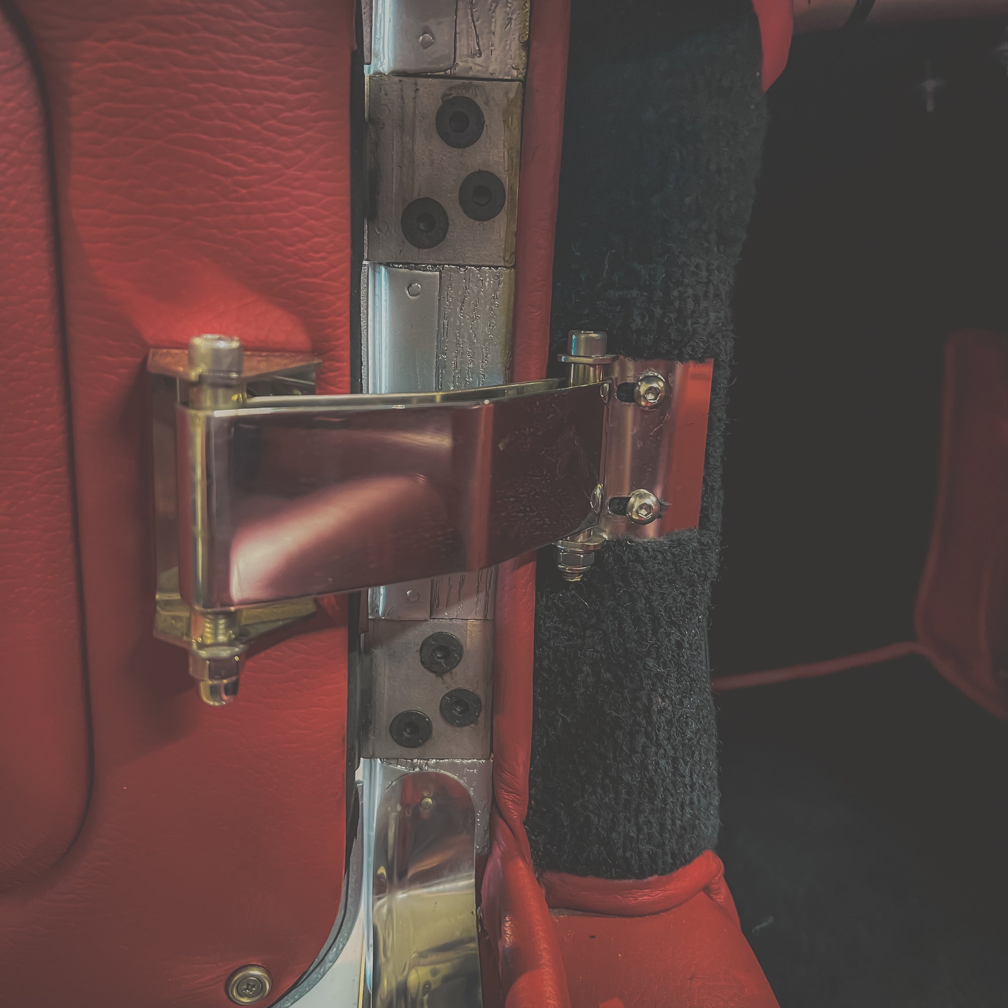 Morgan Plus 4 2.0 GDI 148 BHP - Morgan Star Silver