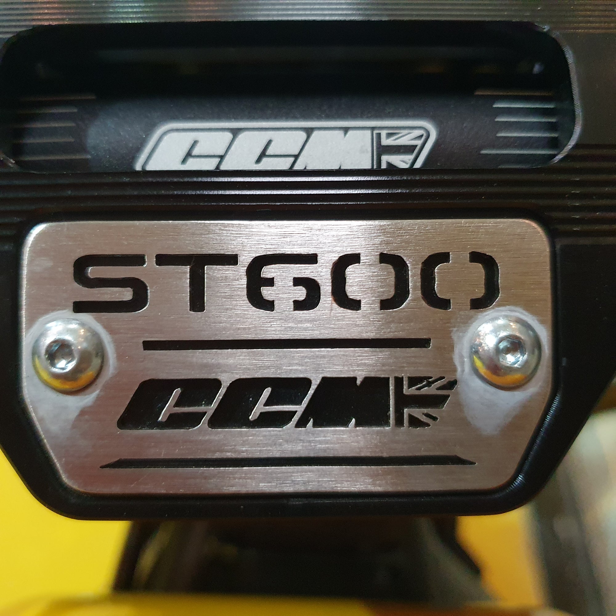 CCM Spitfire Street Tracker - Yellow/Black