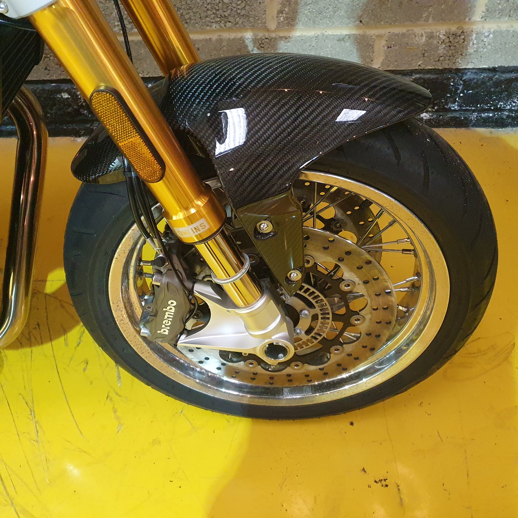 Norton Commando 961 SP - Matrix Black