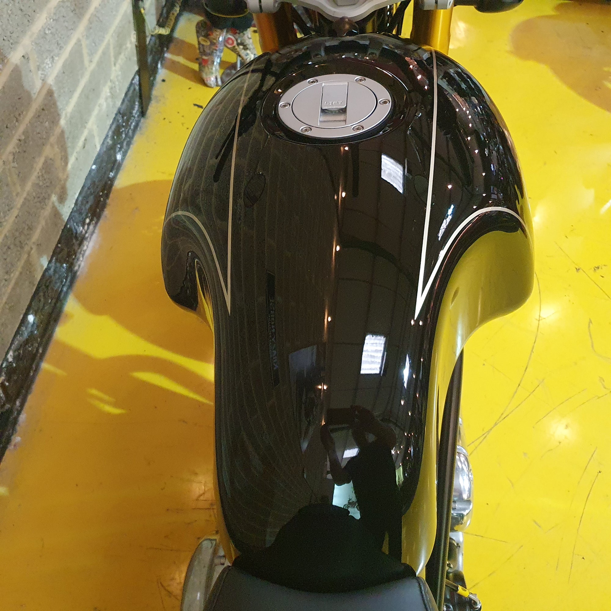 Norton Commando 961 SP - Matrix Black