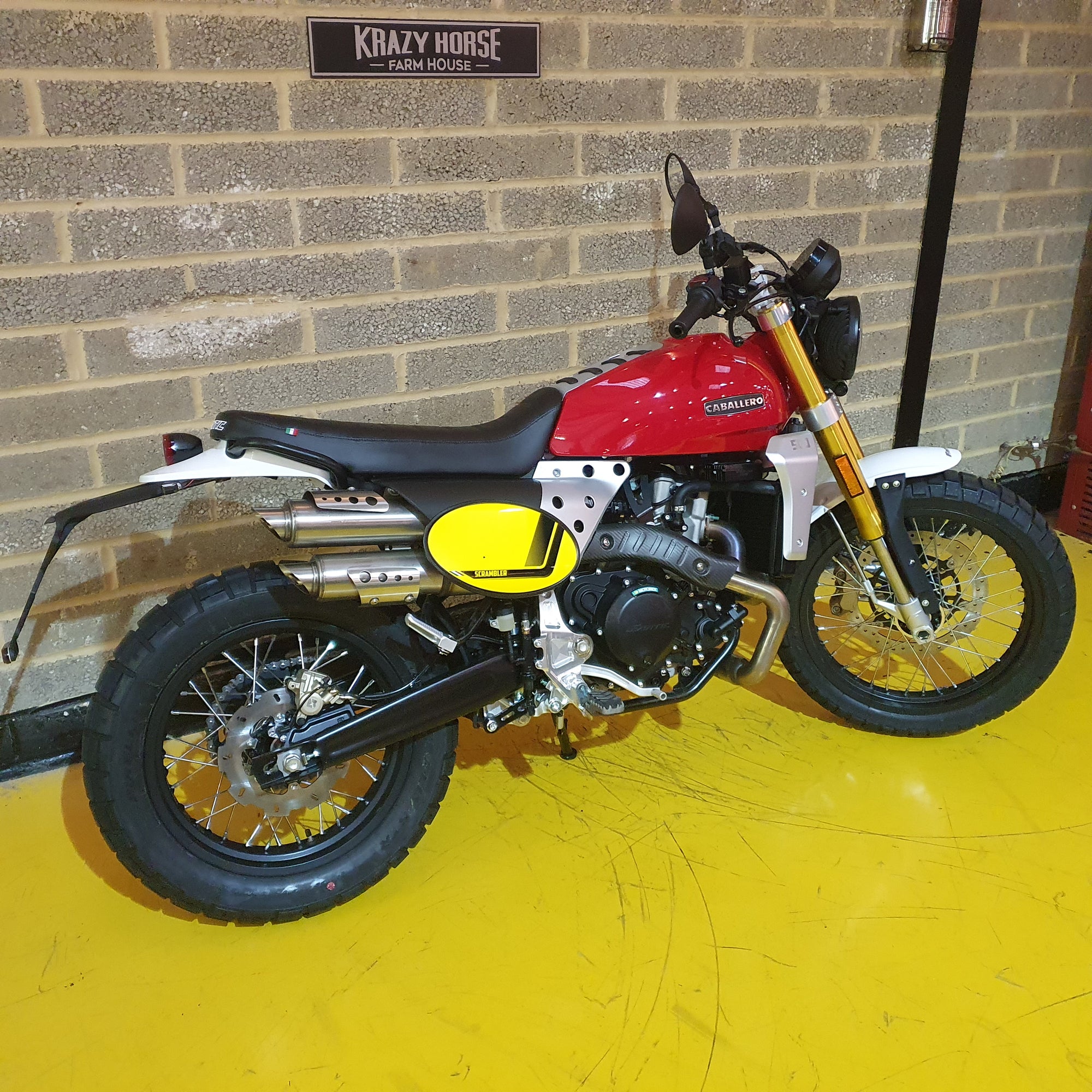 2024 Caballero Scrambler 500 - Red