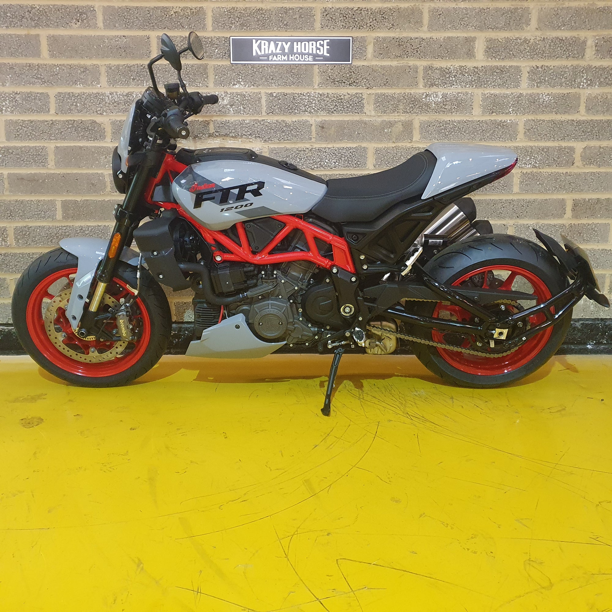 2024 FTR Sport -Storm Grey - Preloved