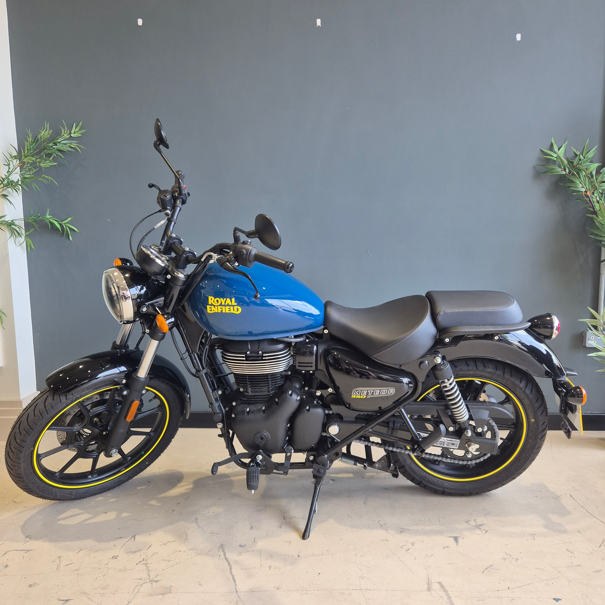 Royal Enfield - Meteor 350 - PreLoved