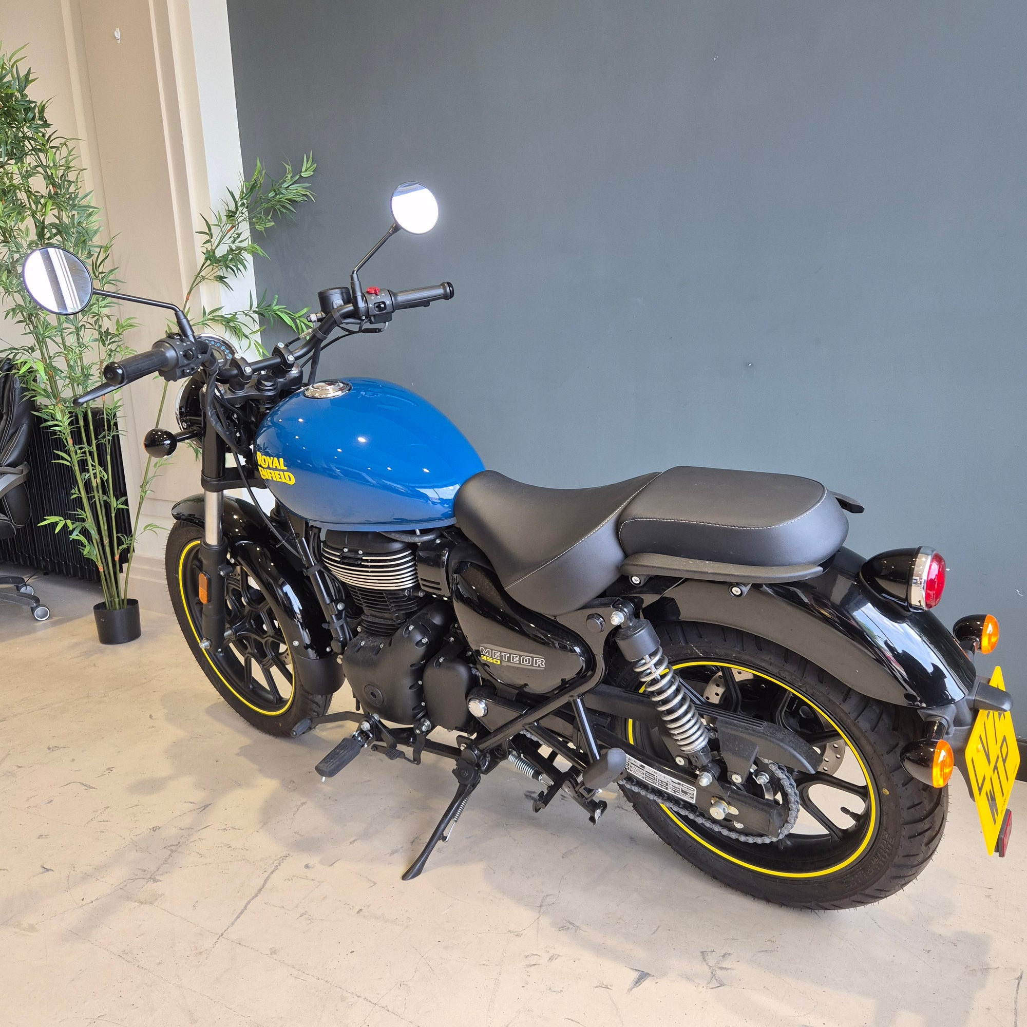 Royal Enfield - Meteor 350 - PreLoved