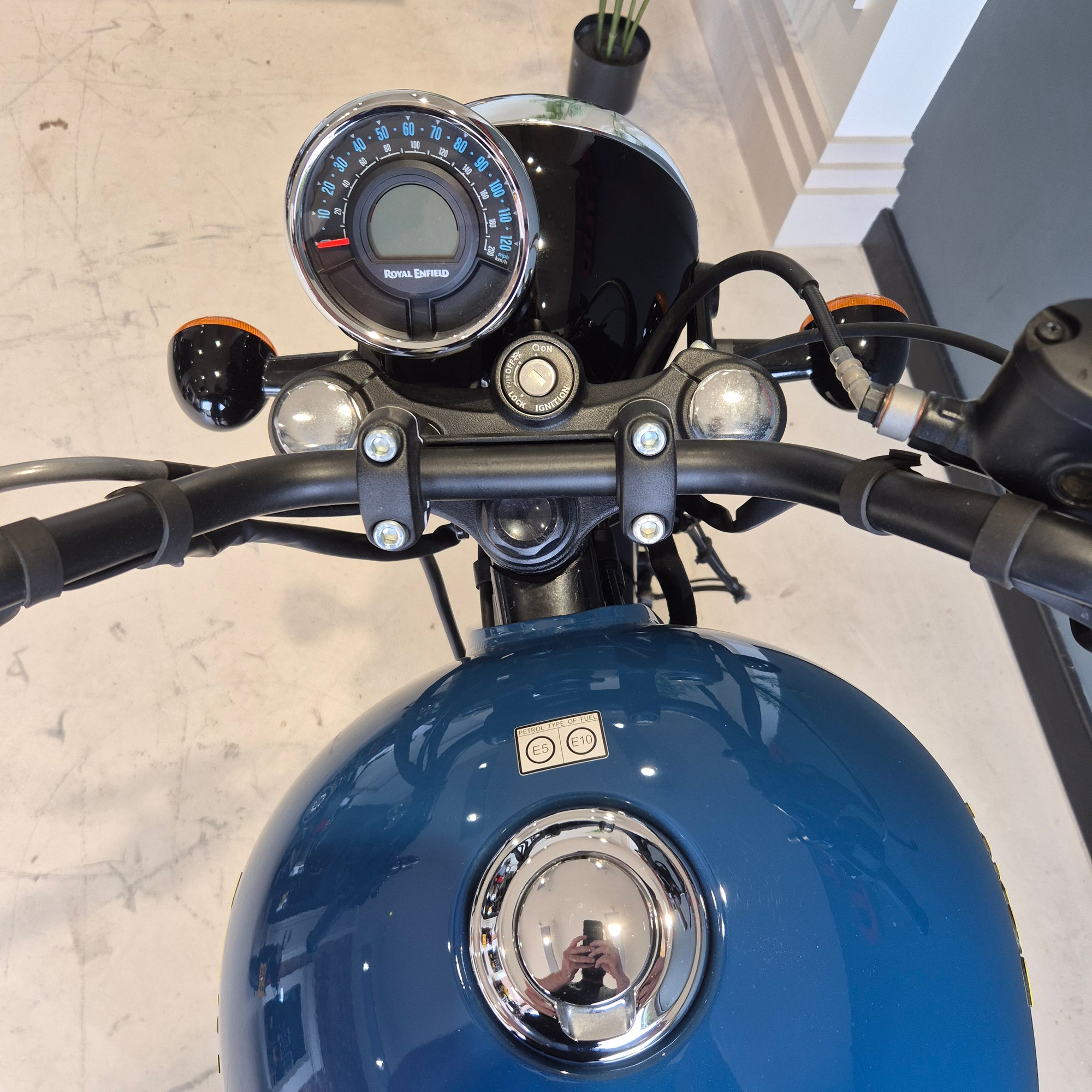 Royal Enfield - Meteor 350 - PreLoved