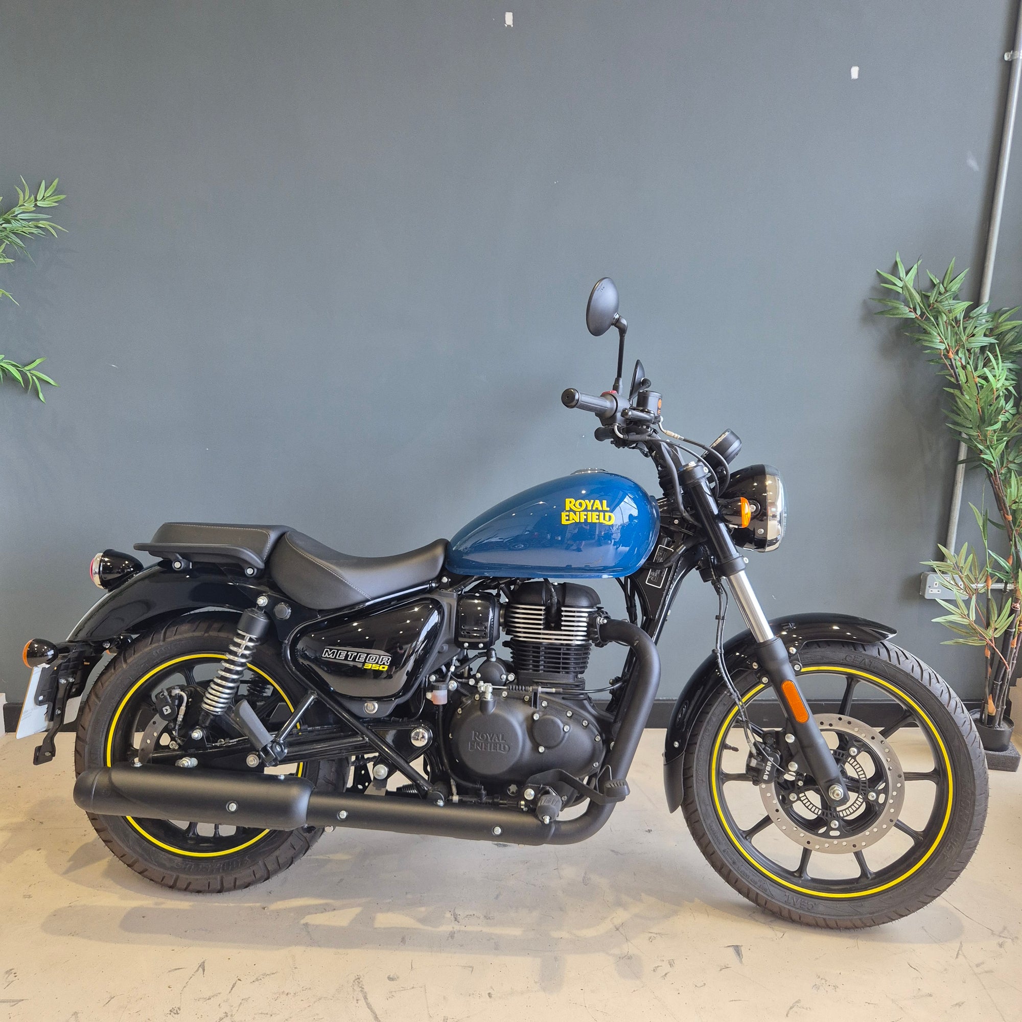Royal Enfield - Meteor 350 - PreLoved