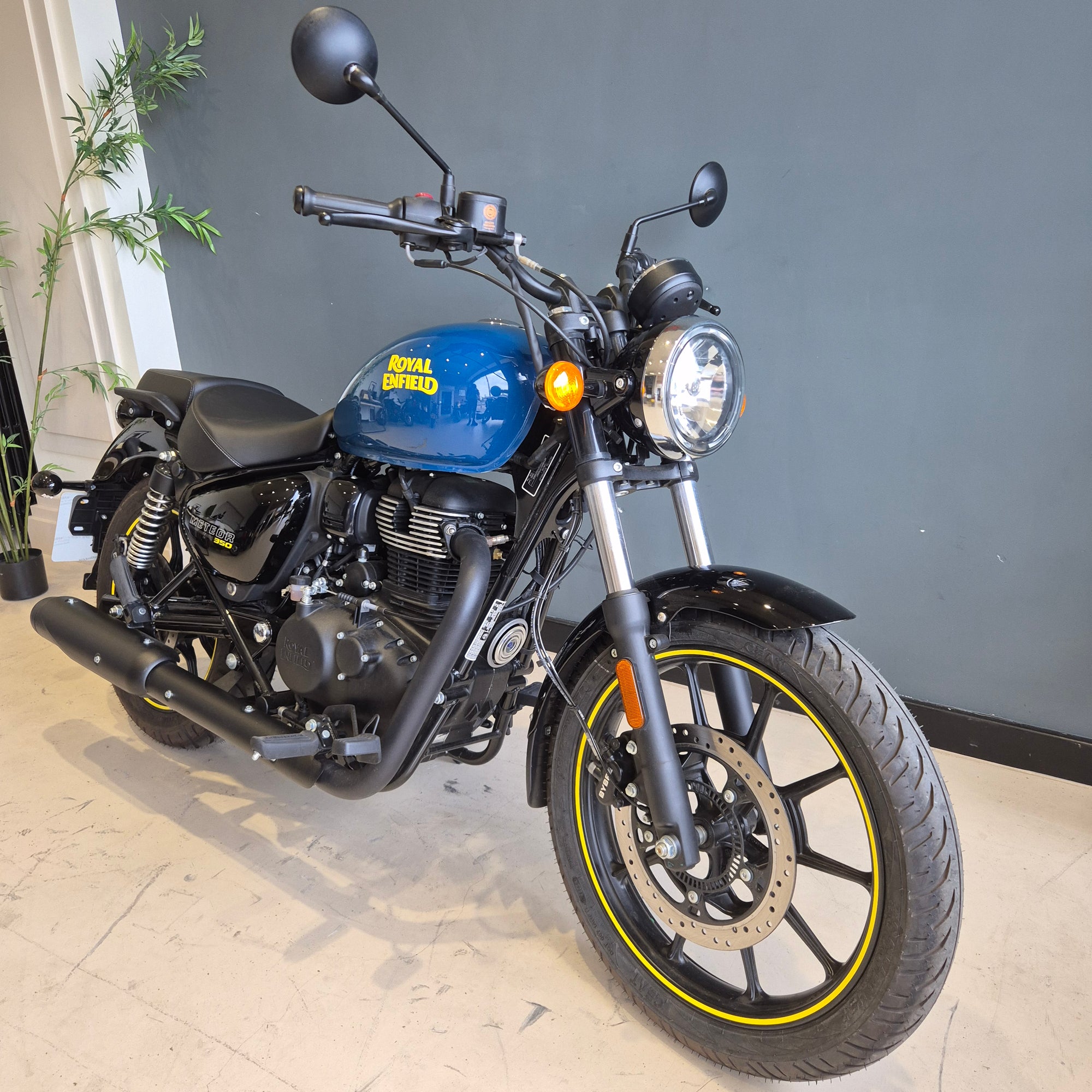 Royal Enfield - Meteor 350 - PreLoved