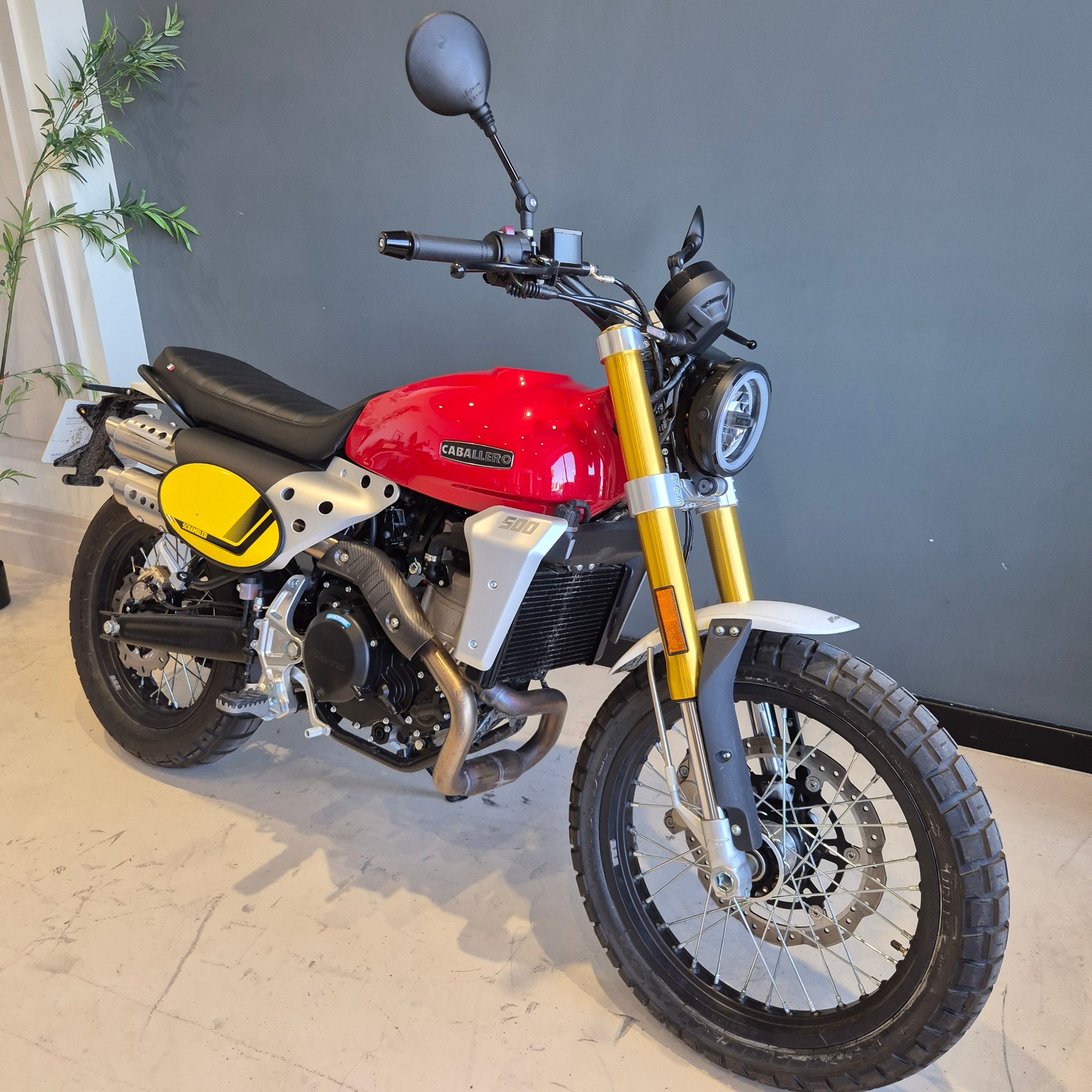 Fantic Caballero 500 Scrambler - Red - PreLoved