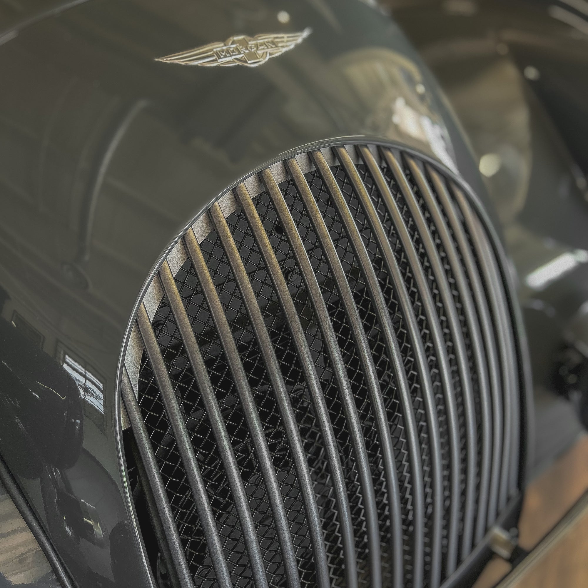 Morgan Plus Four auto - Vintage Dark Grey