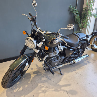 Royal Enfield Super Meteor 650 - Interstellar Green - Preloved