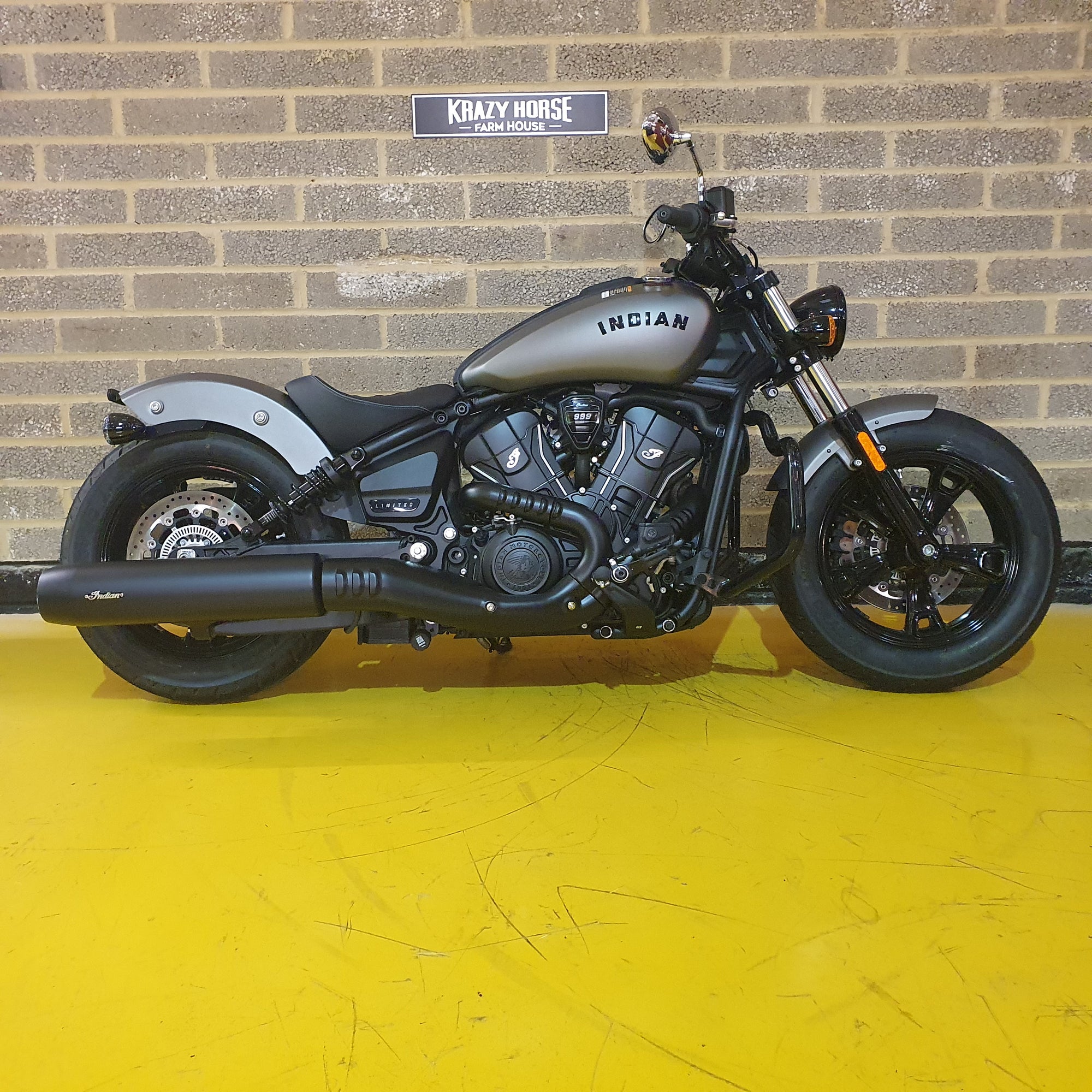 2025 Indian Scout Bobber Sixty Limited - Heavy Metal