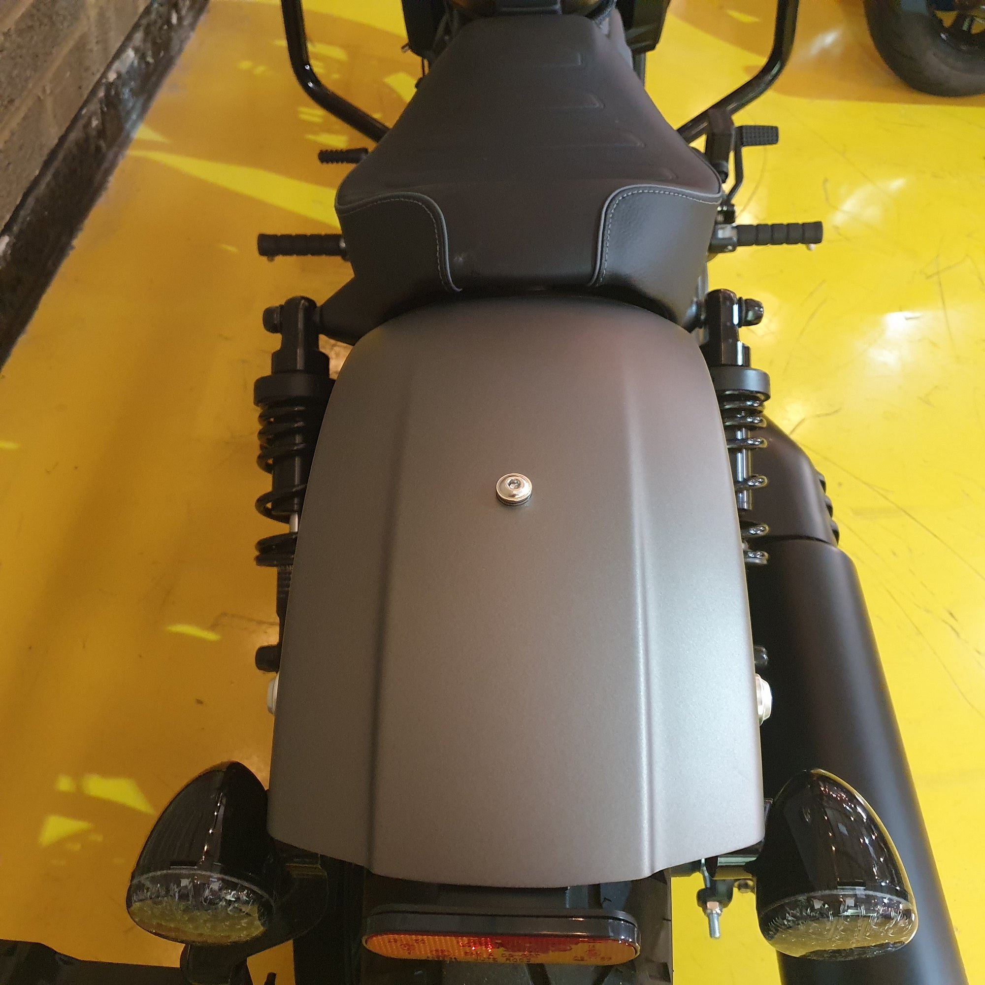 2025 Indian Scout Bobber Sixty Limited - Heavy Metal