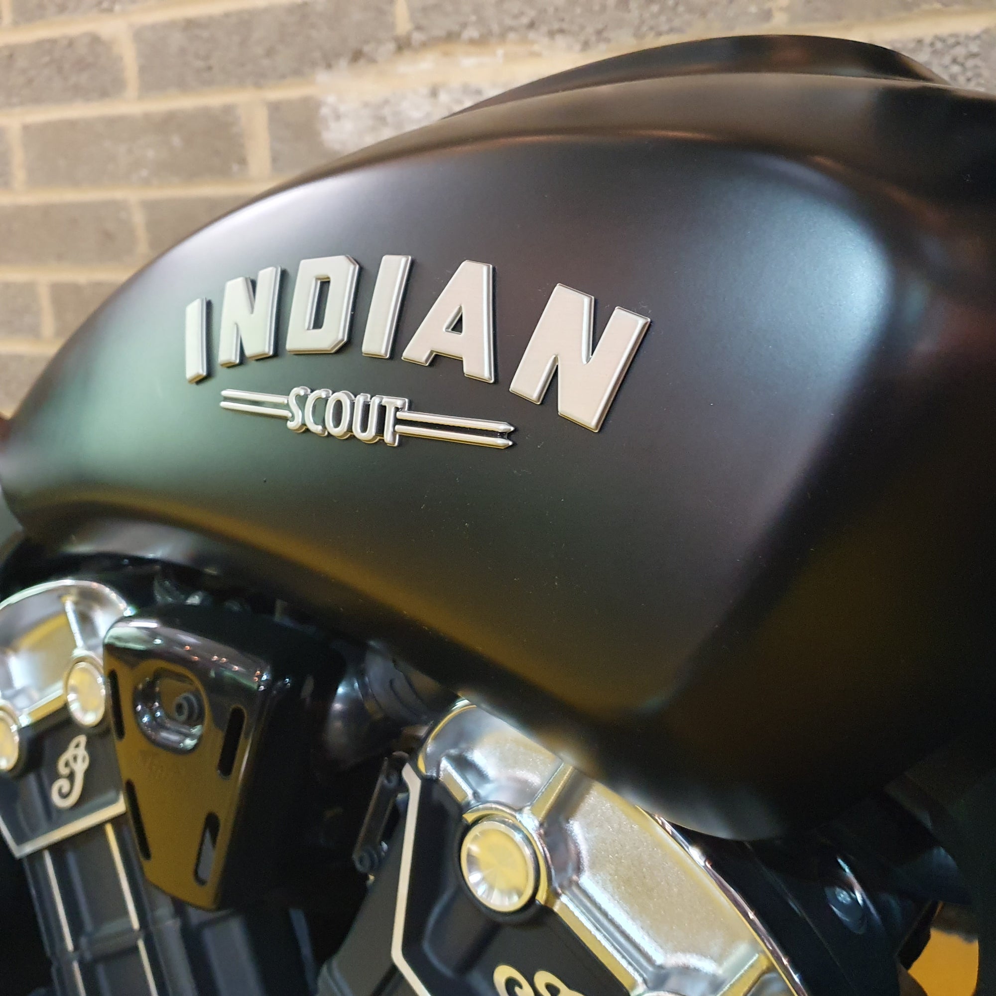 Indian Scout Bobber - Black Smoke - PreLoved