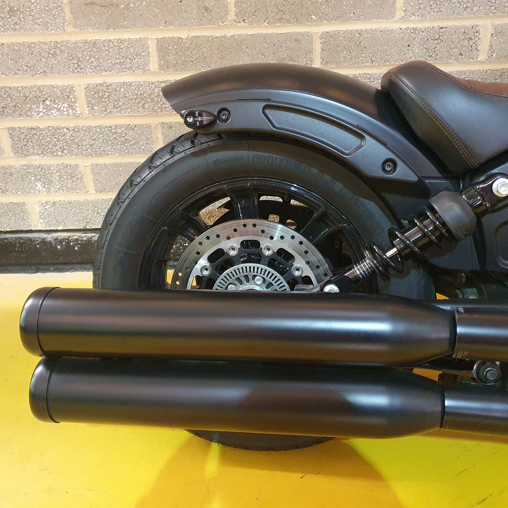 Indian Scout Bobber - Black Smoke - PreLoved