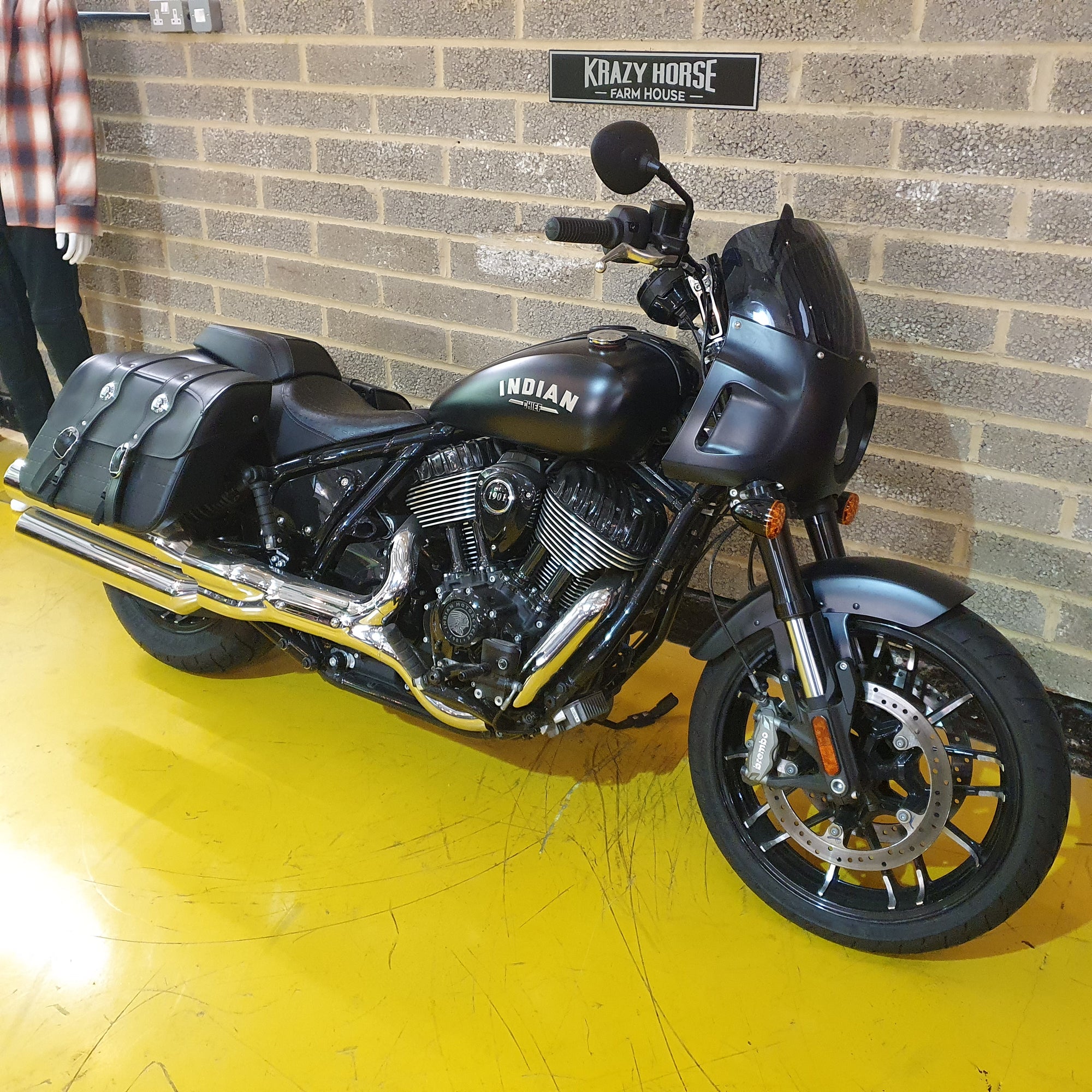 Indian Sport Chief - Black Smoke - PreLoved