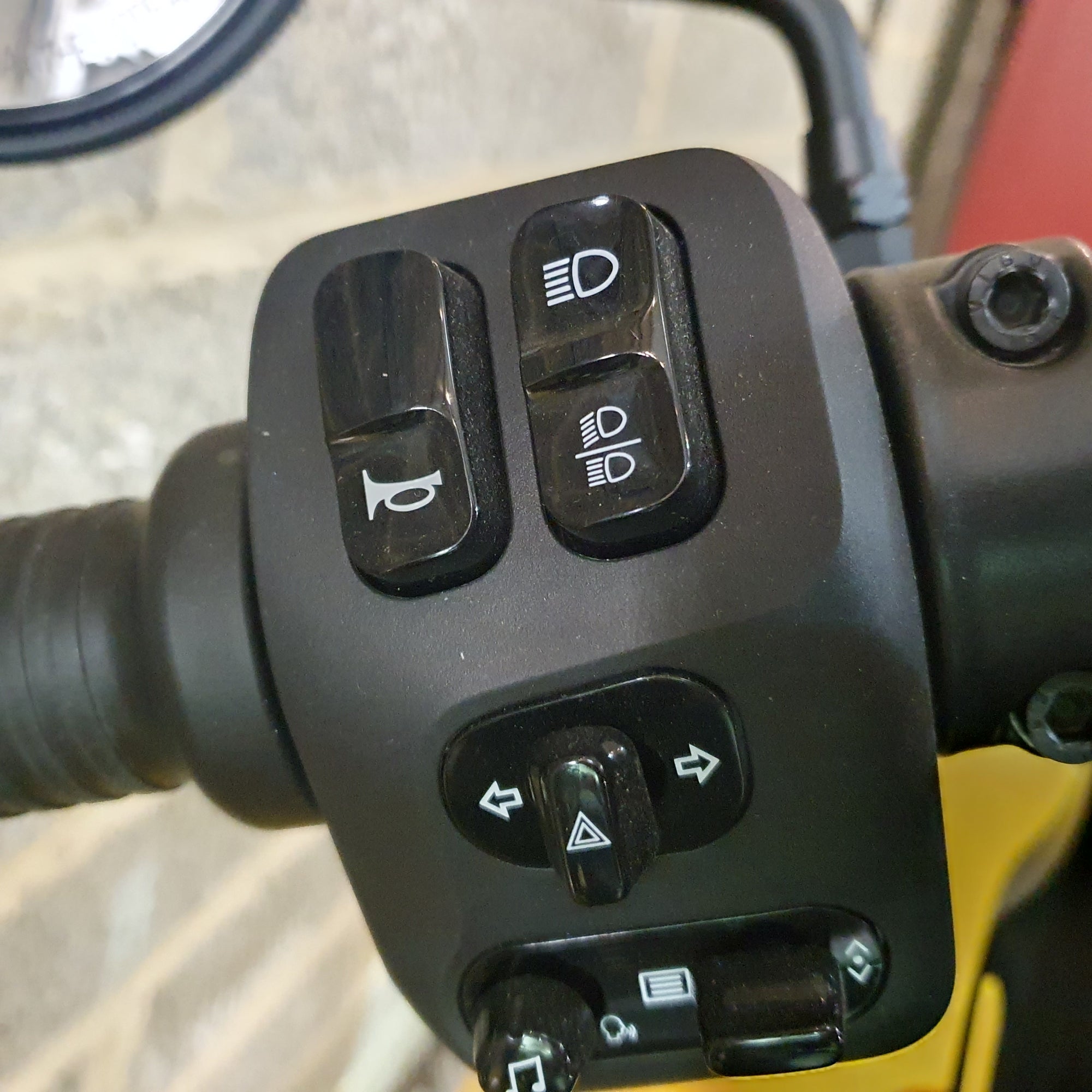 Indian Sport Chief - Black Smoke - PreLoved