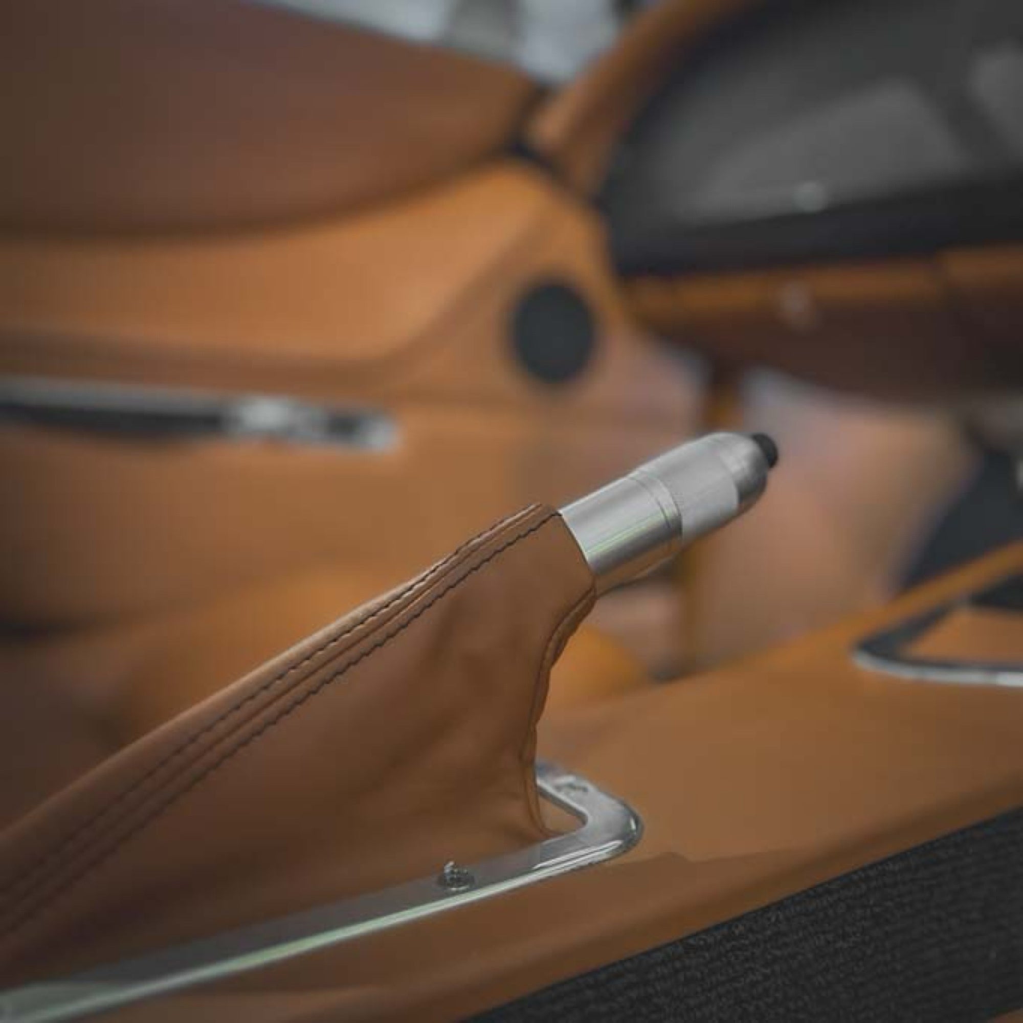 Morgan Plus Four Auto - Morgan Dark Silver Metallic