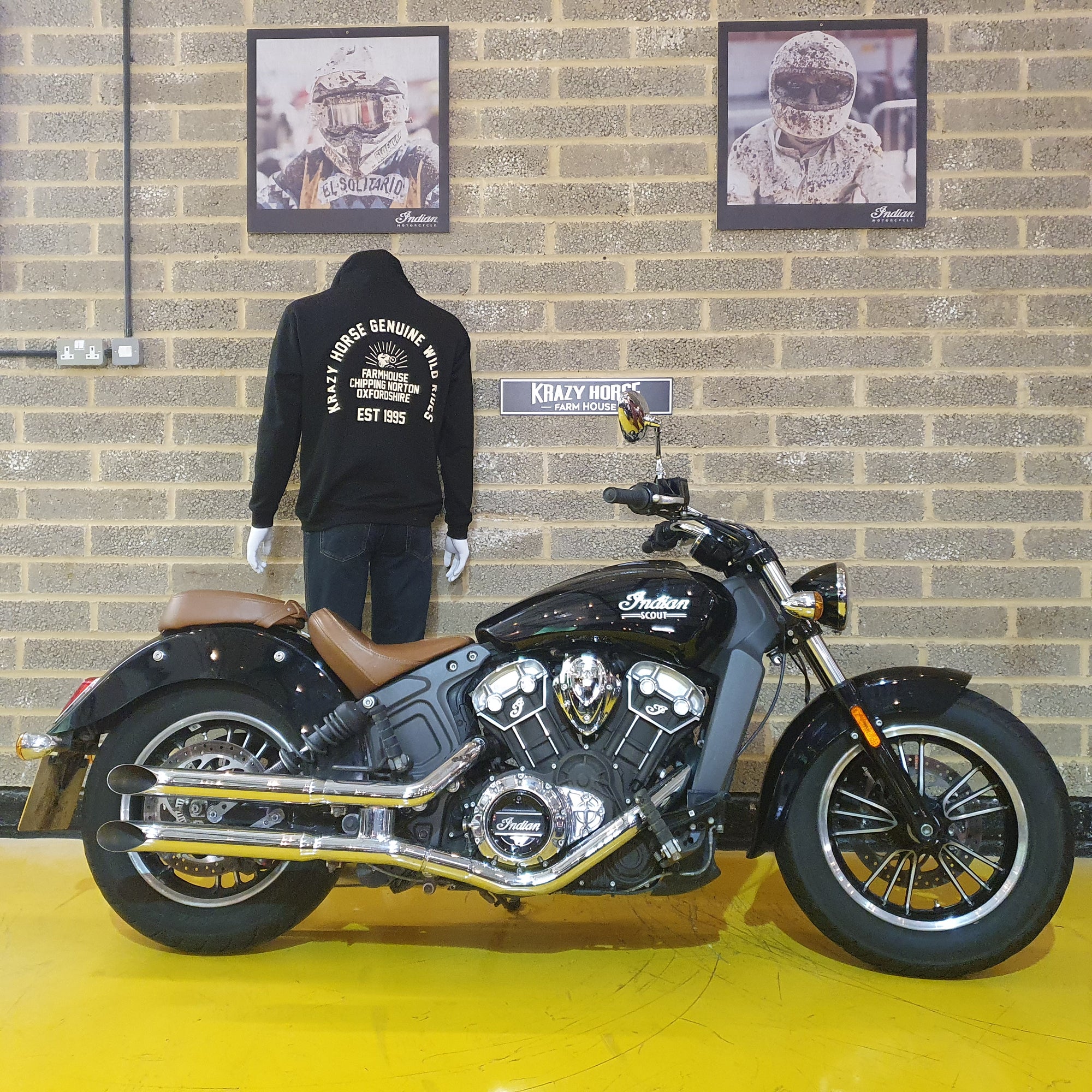 Indian Scout - Thunder Black