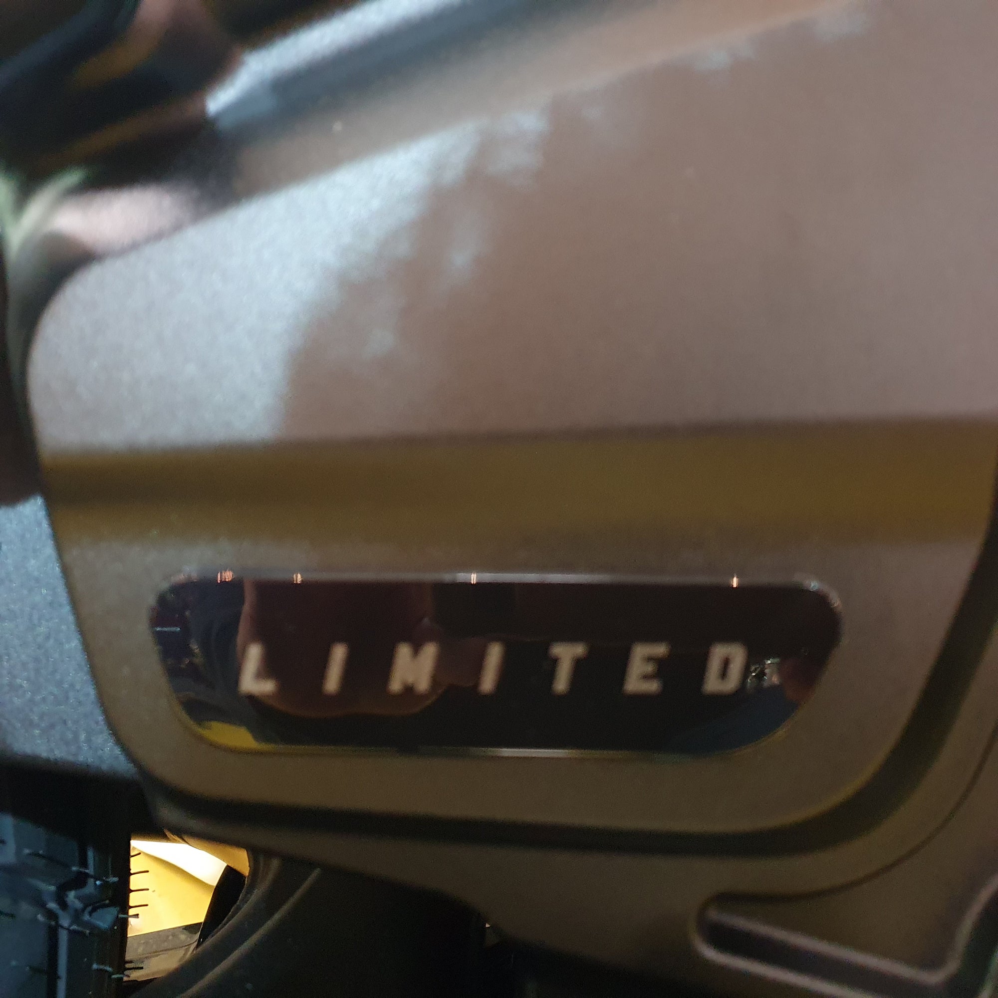 2026 Scout Bobber Limited +Tech - Smoke Moss Green