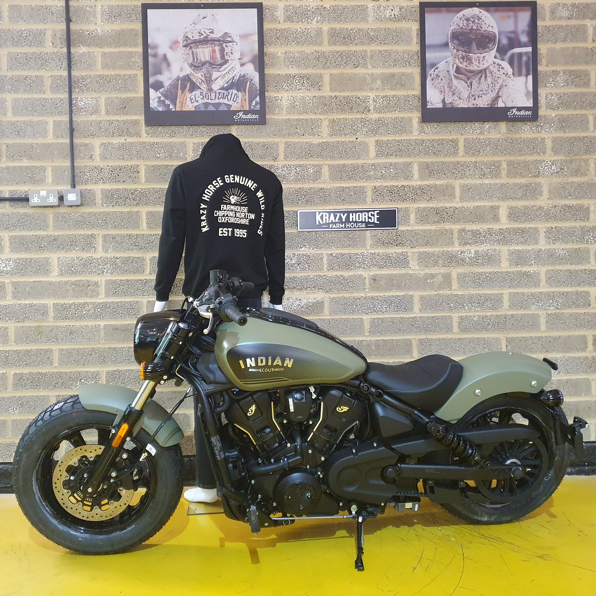 2026 Scout Bobber Limited +Tech - Smoke Moss Green