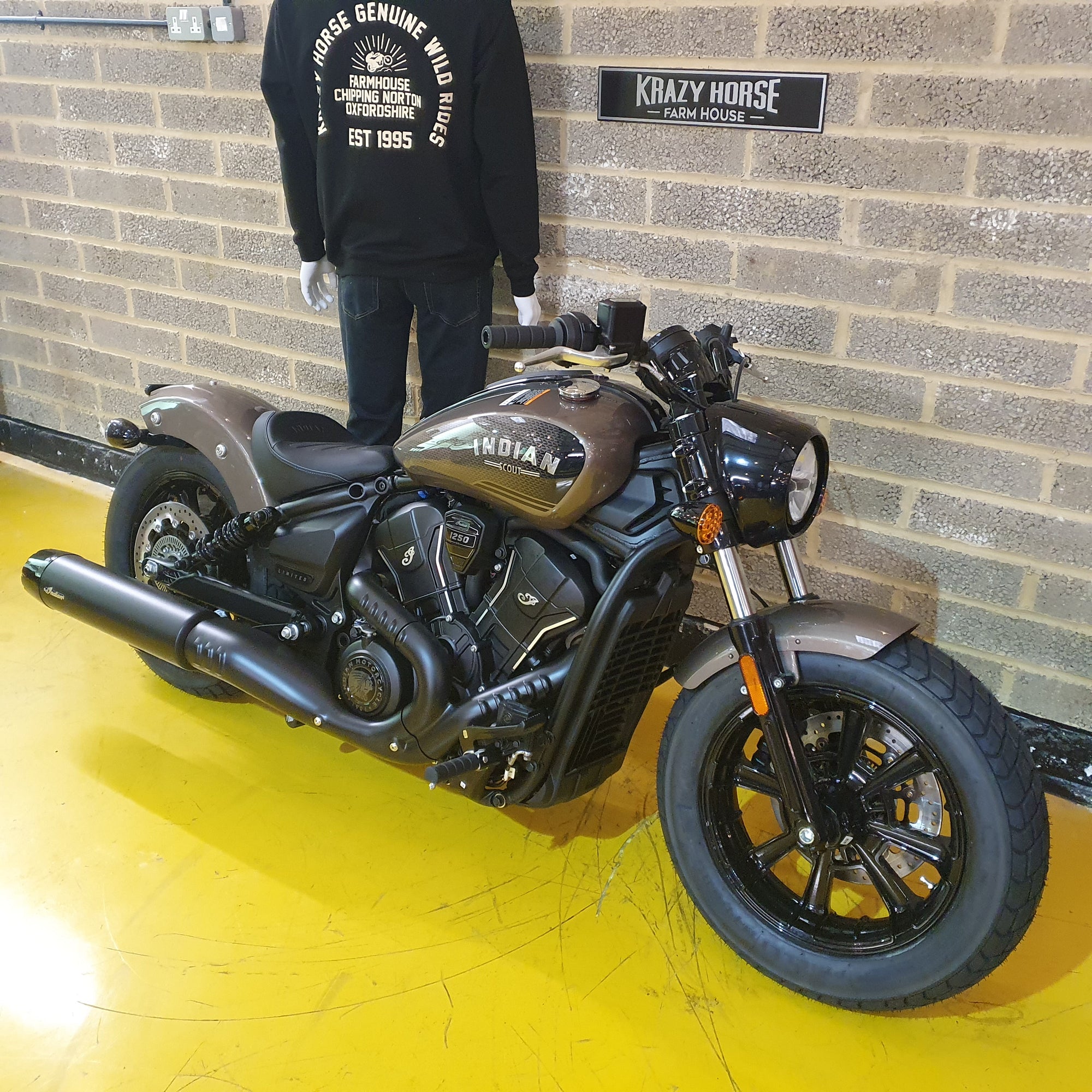 2025 Scout Bobber Limited +Tech - Nara Bronze Metallic