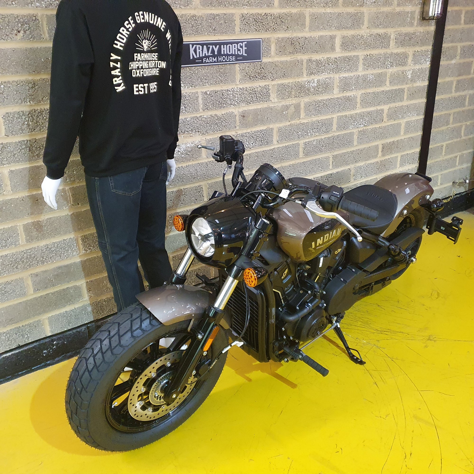 2025 Scout Bobber Limited +Tech - Nara Bronze Metallic