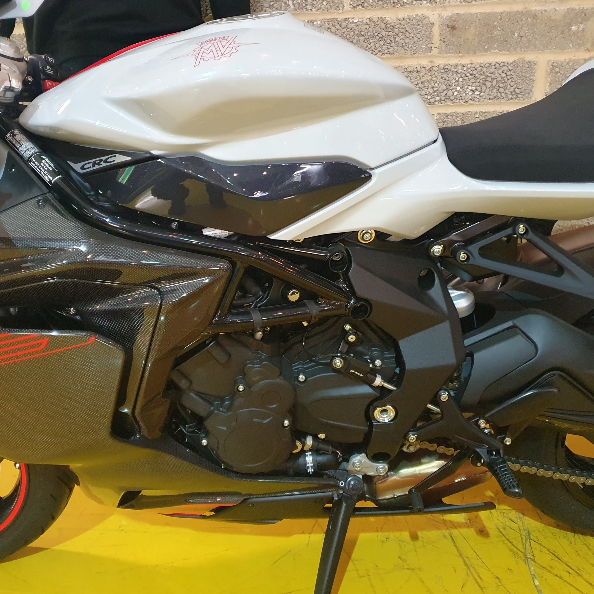 MV Agusta F3 RR - Surreal White & Mamba Red