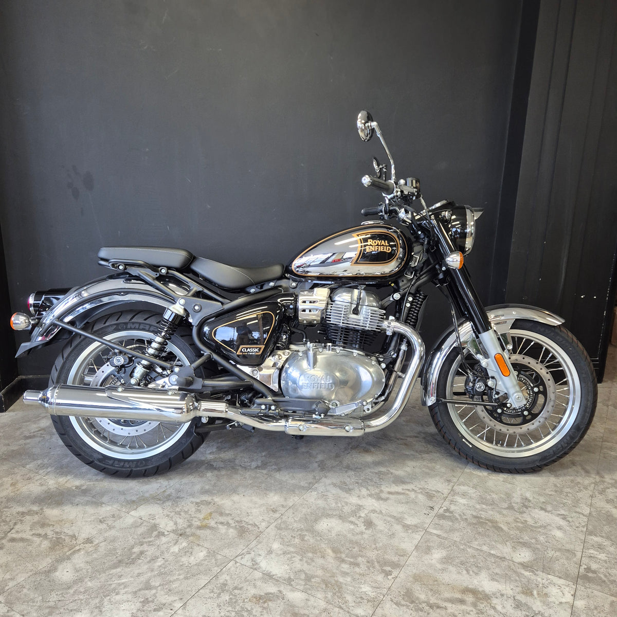 Royal Enfield Classic 650 Chrome -  Black/Chrome