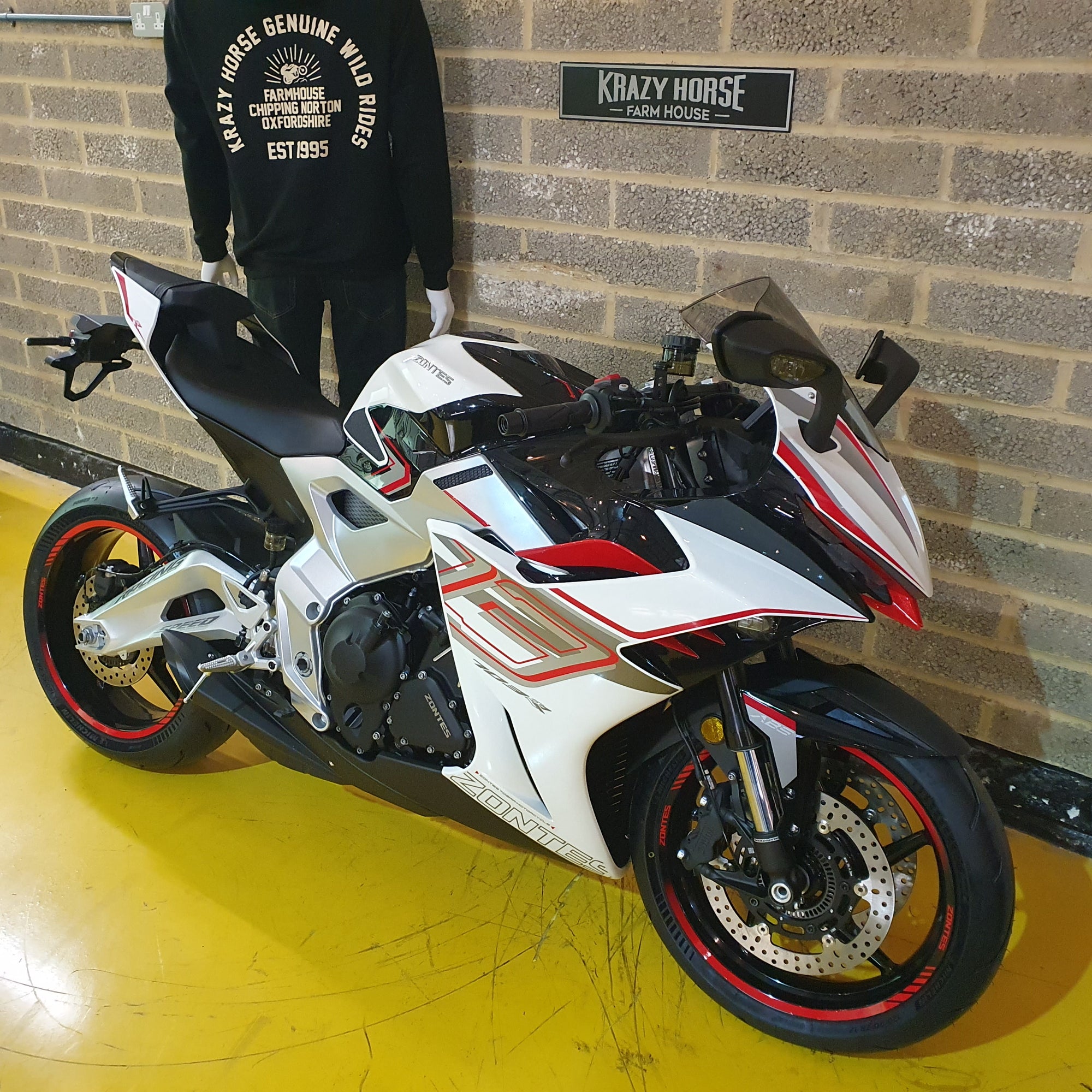 Zontes ZT703 RR - White/Red