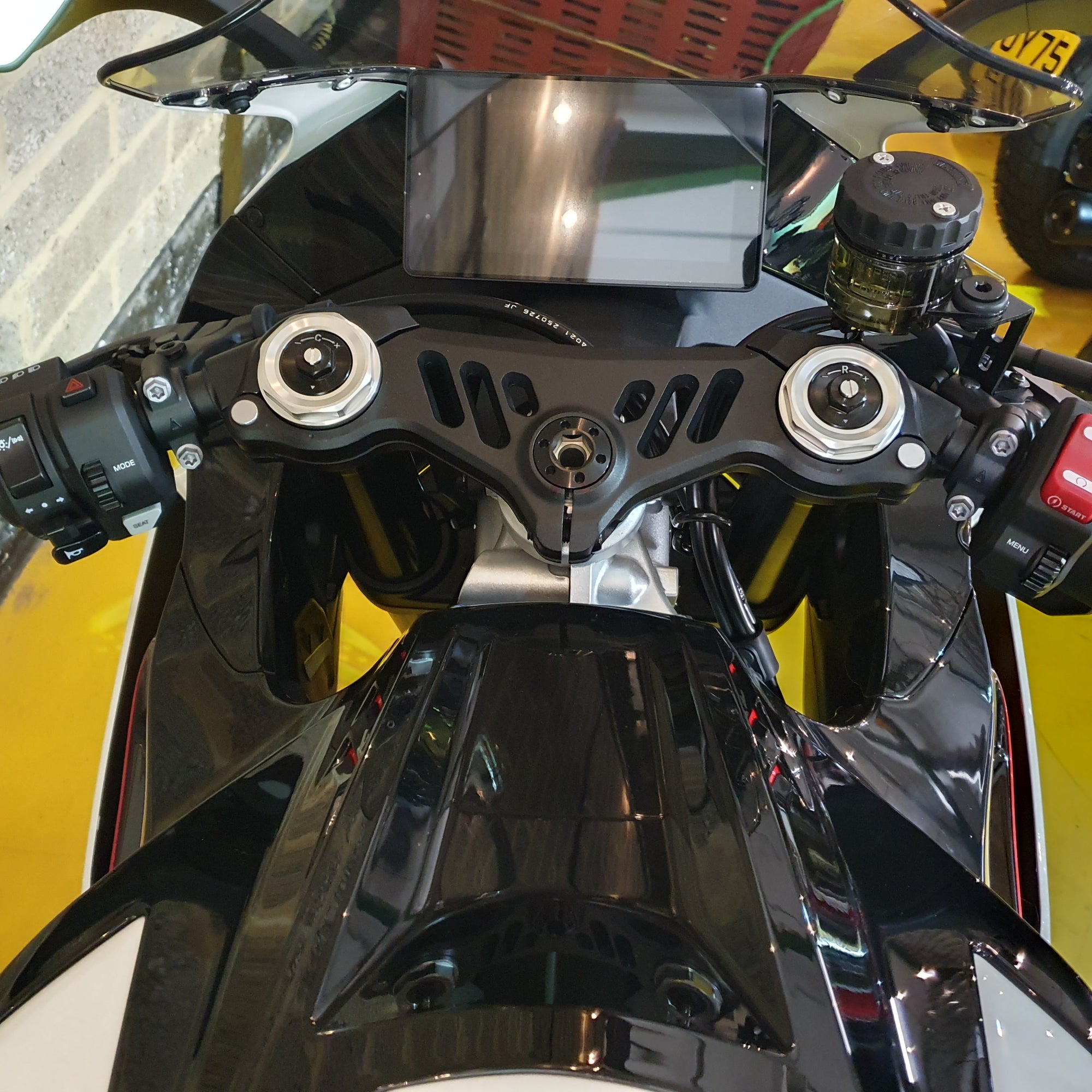 Zontes ZT703 RR - White/Red