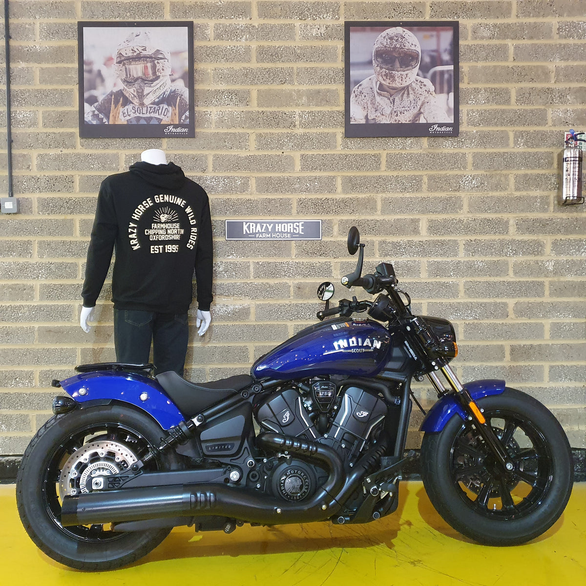 2025 Scout Bobber Limited +Tech - Spirit Blue Metallic -Preloved