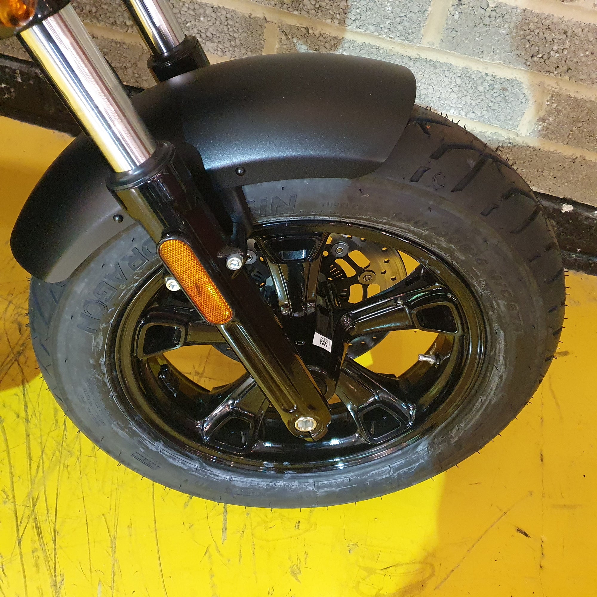 2026 Scout Bobber Sixty - Black Metallic