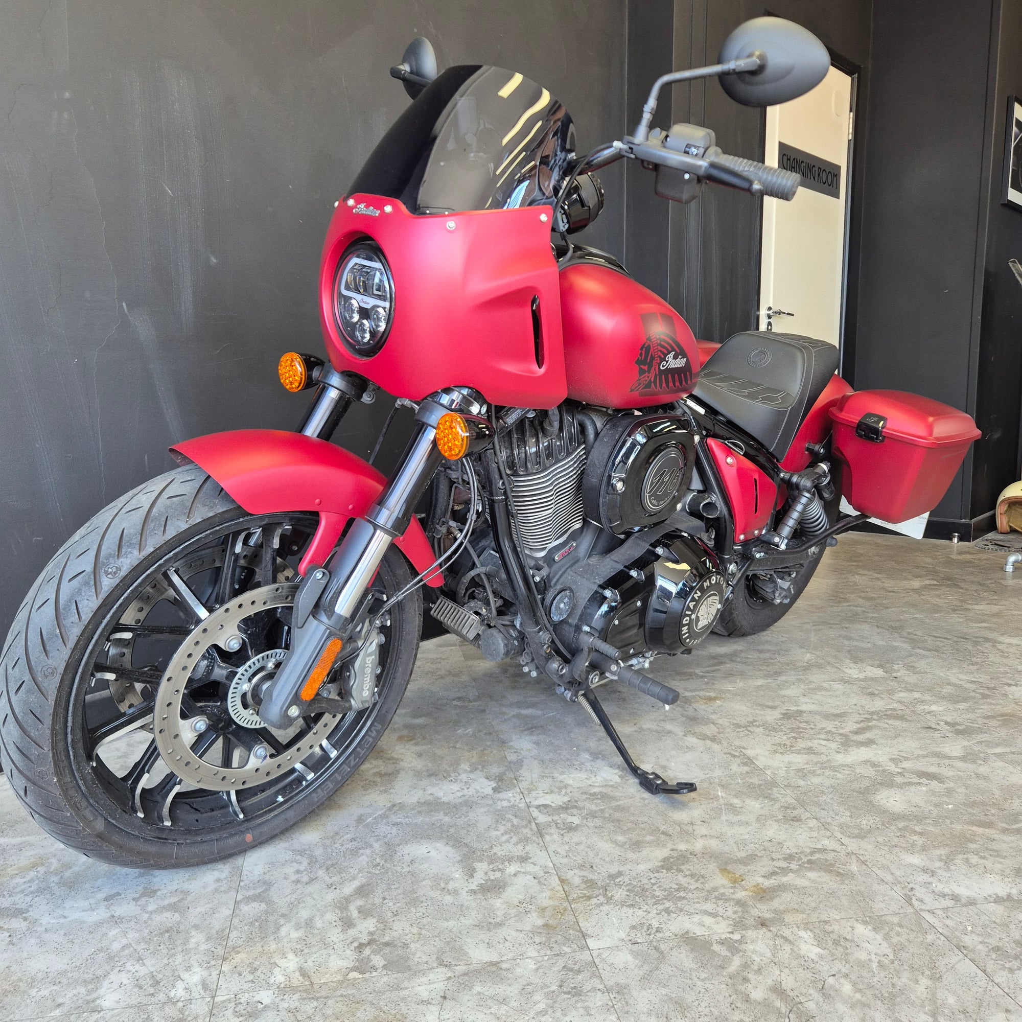 Indian Sport Chief RT - Sunset Red Smoke