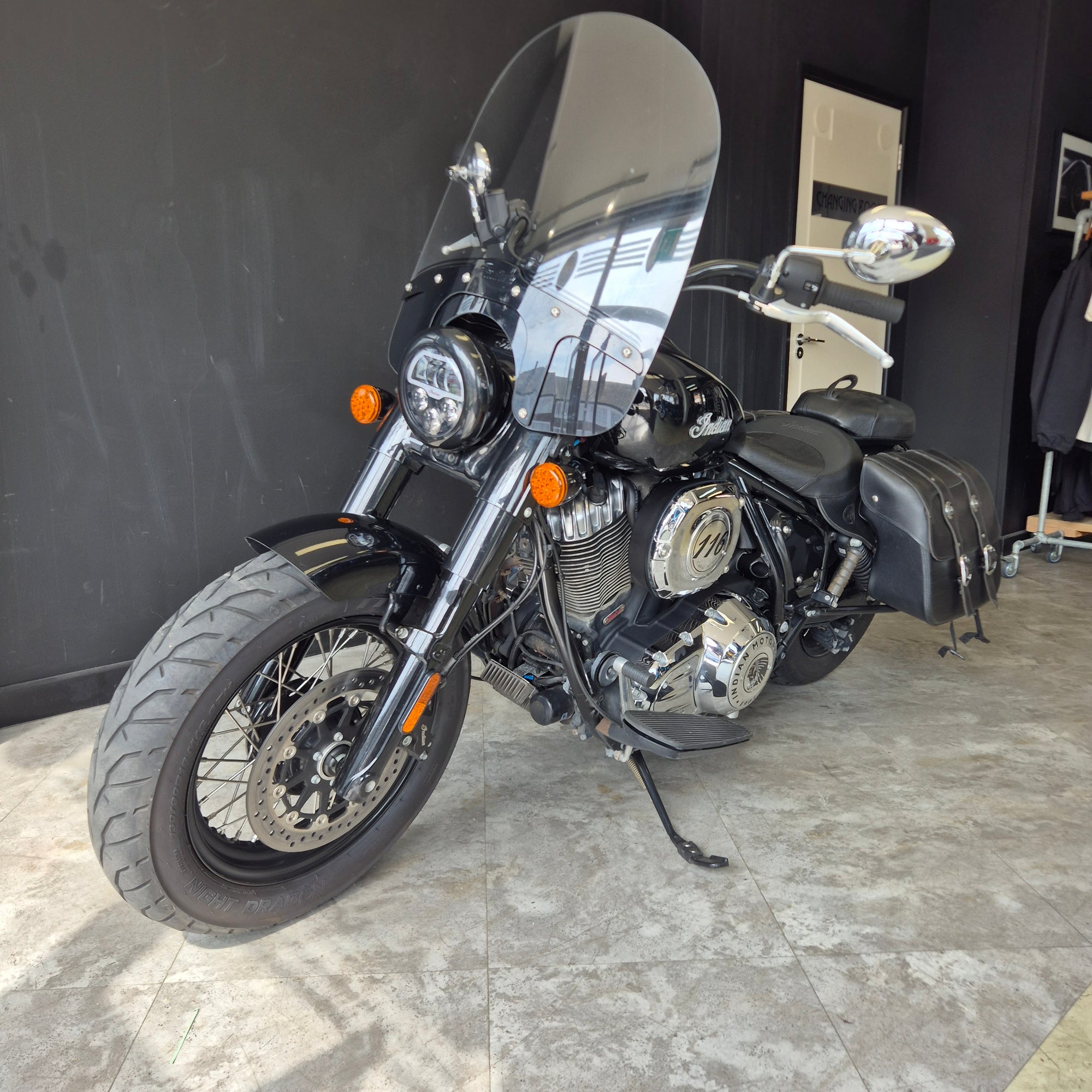 2022 Indian Super Chief 116 - Black Metallic - PreLoved