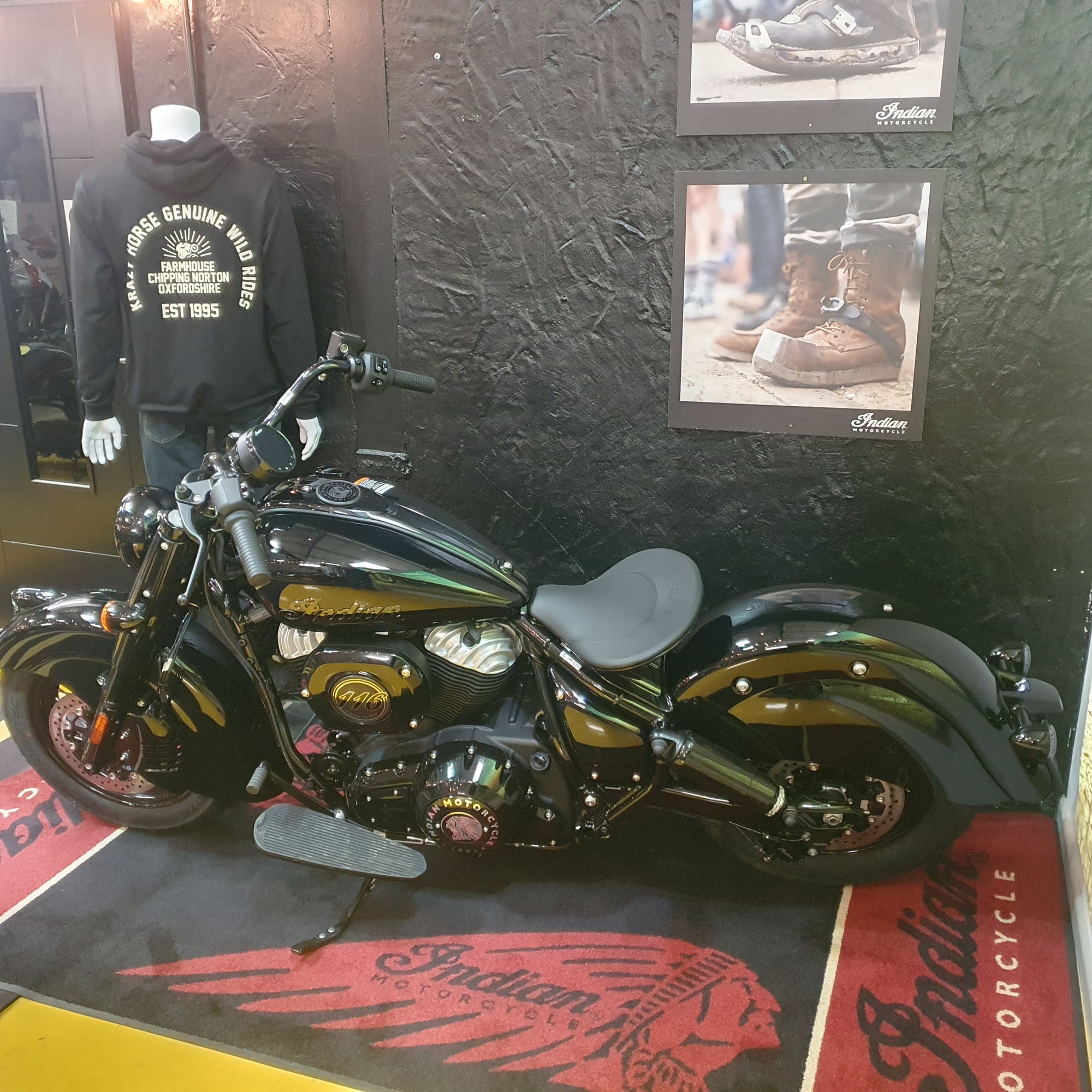 Indian Chief Vintage - Black Metallic