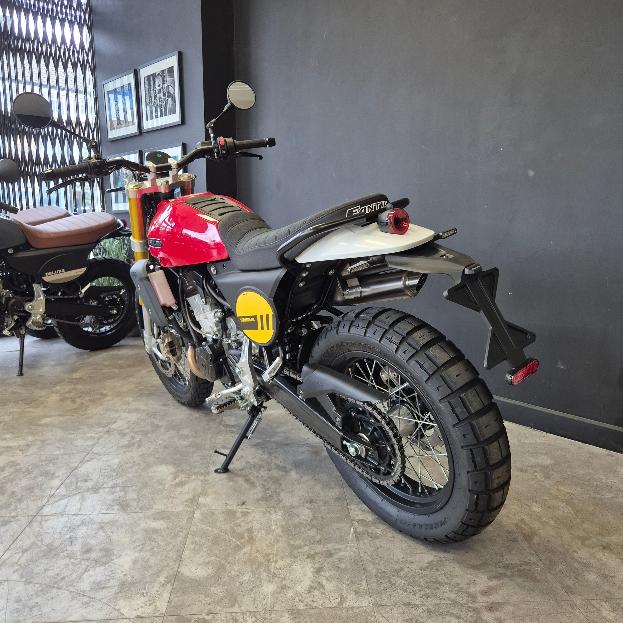Caballero Scrambler 500 - Red