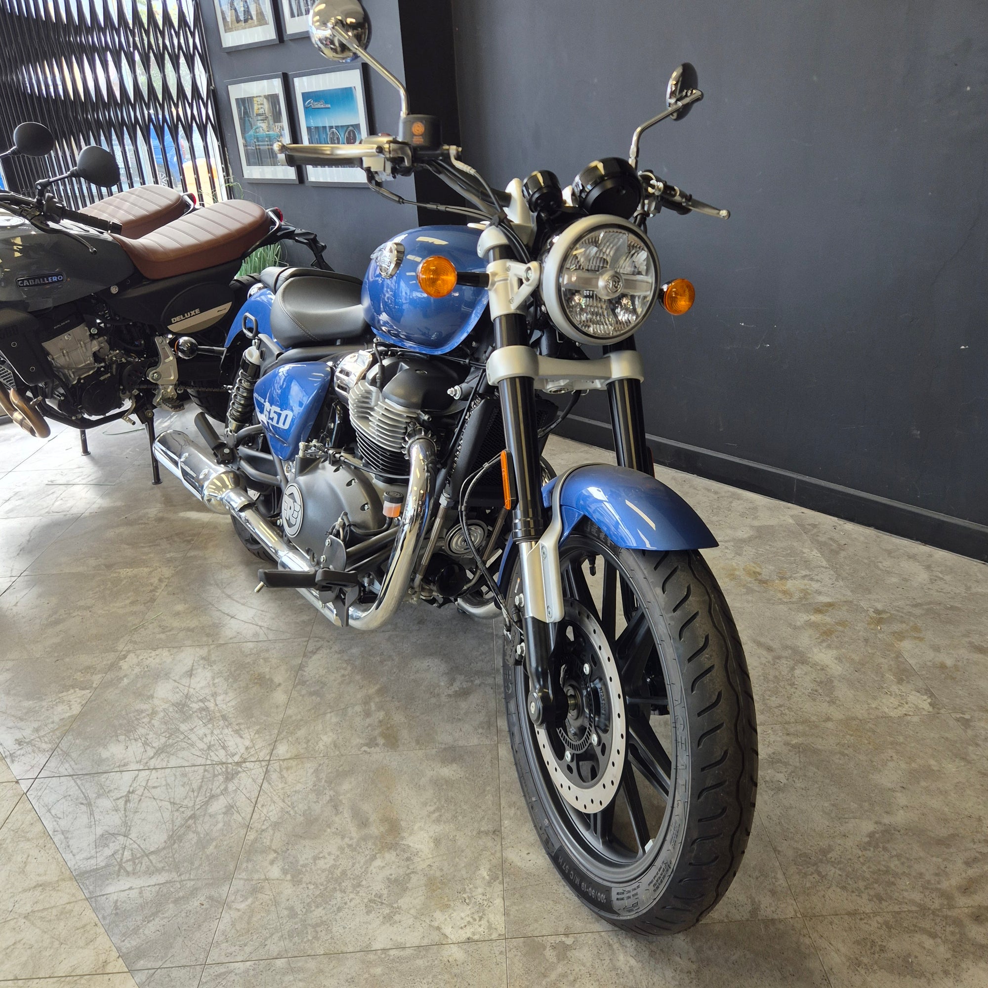 Royal Enfield Super Meteor 650 -  Astral Blue - A pre-registered bargain!