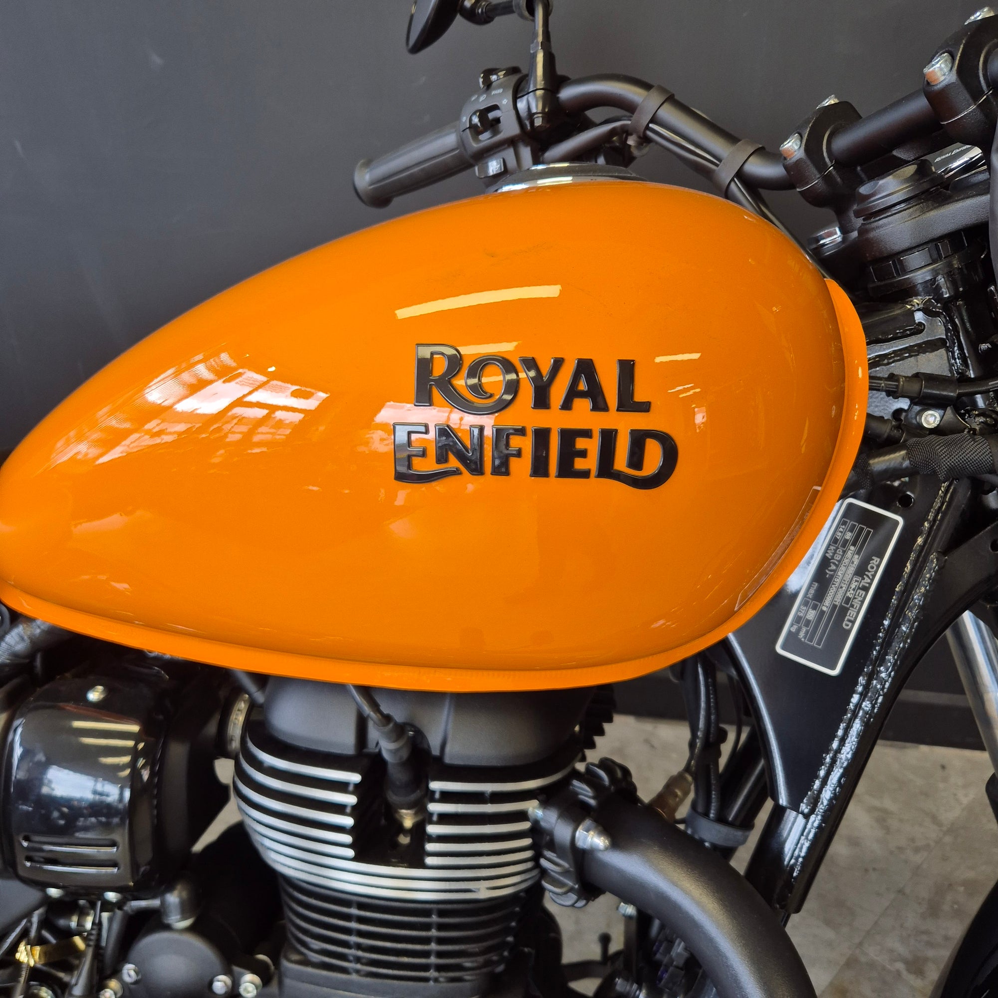 Royal Enfield Meteor 350 - Orange - Preloved