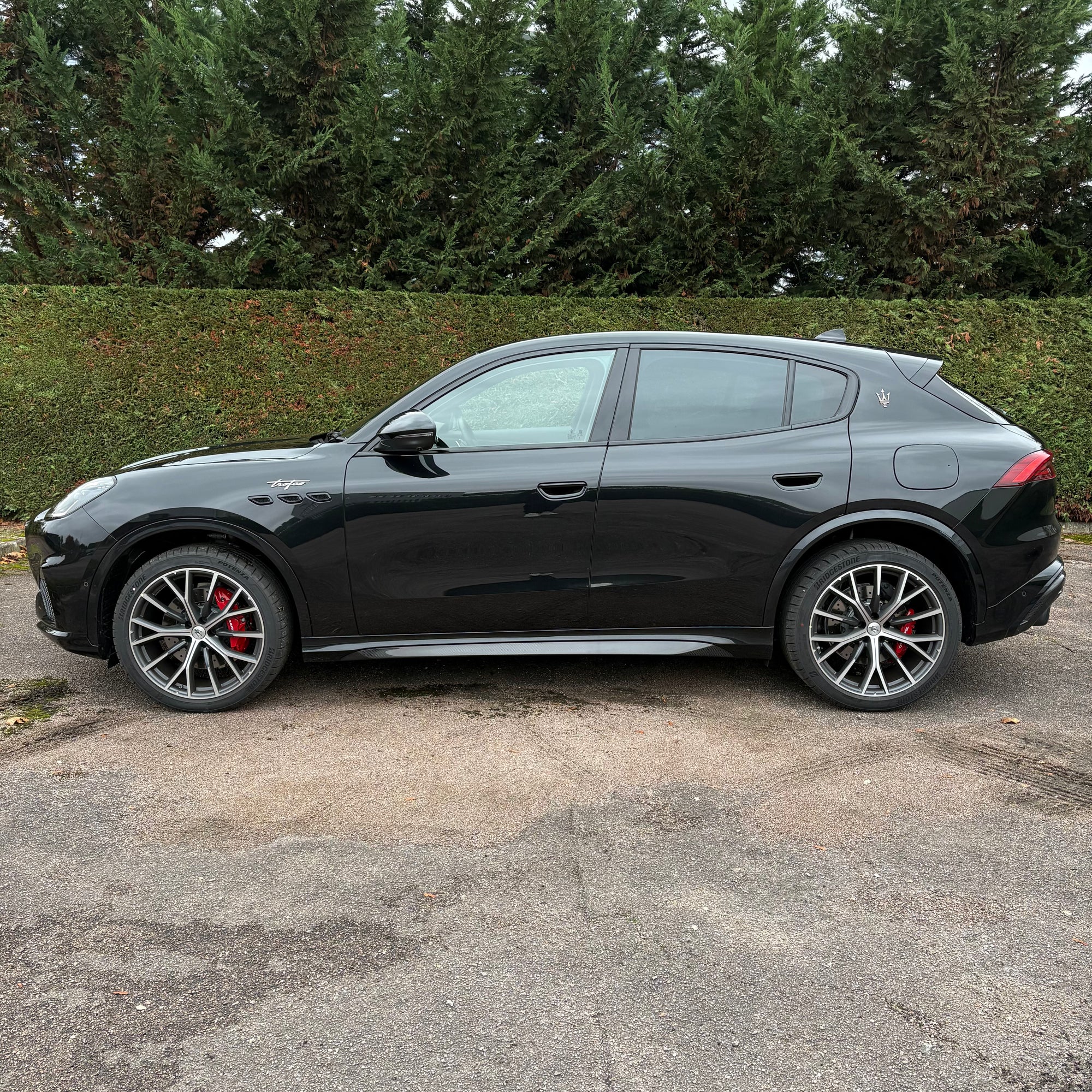 Maserati Grecale Trofeo - Nero Tempesta metallic