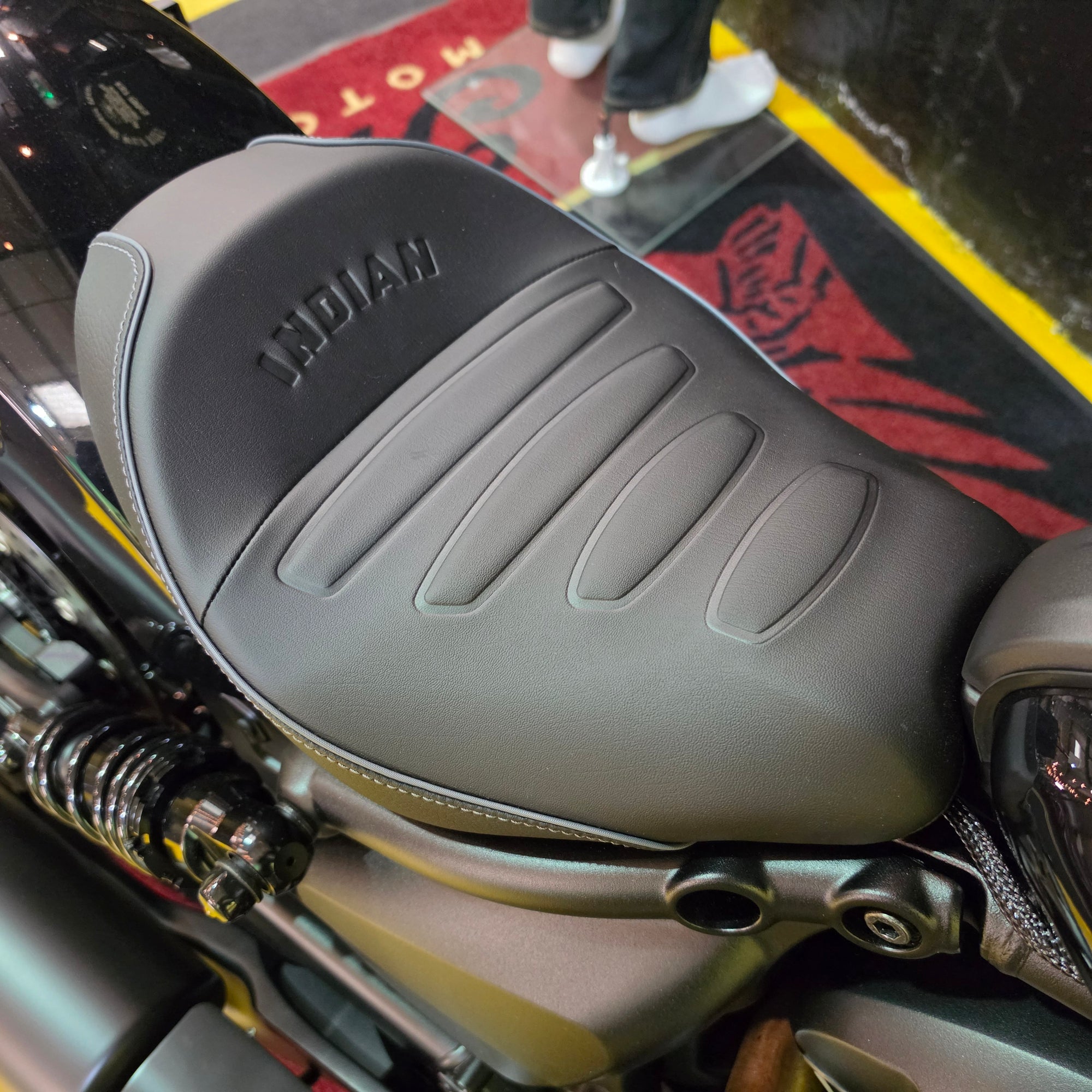 2026 Scout Bobber -  Gloss Black