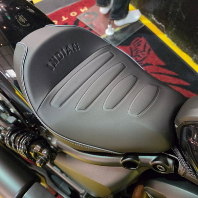 2026 Scout Bobber -  Gloss Black