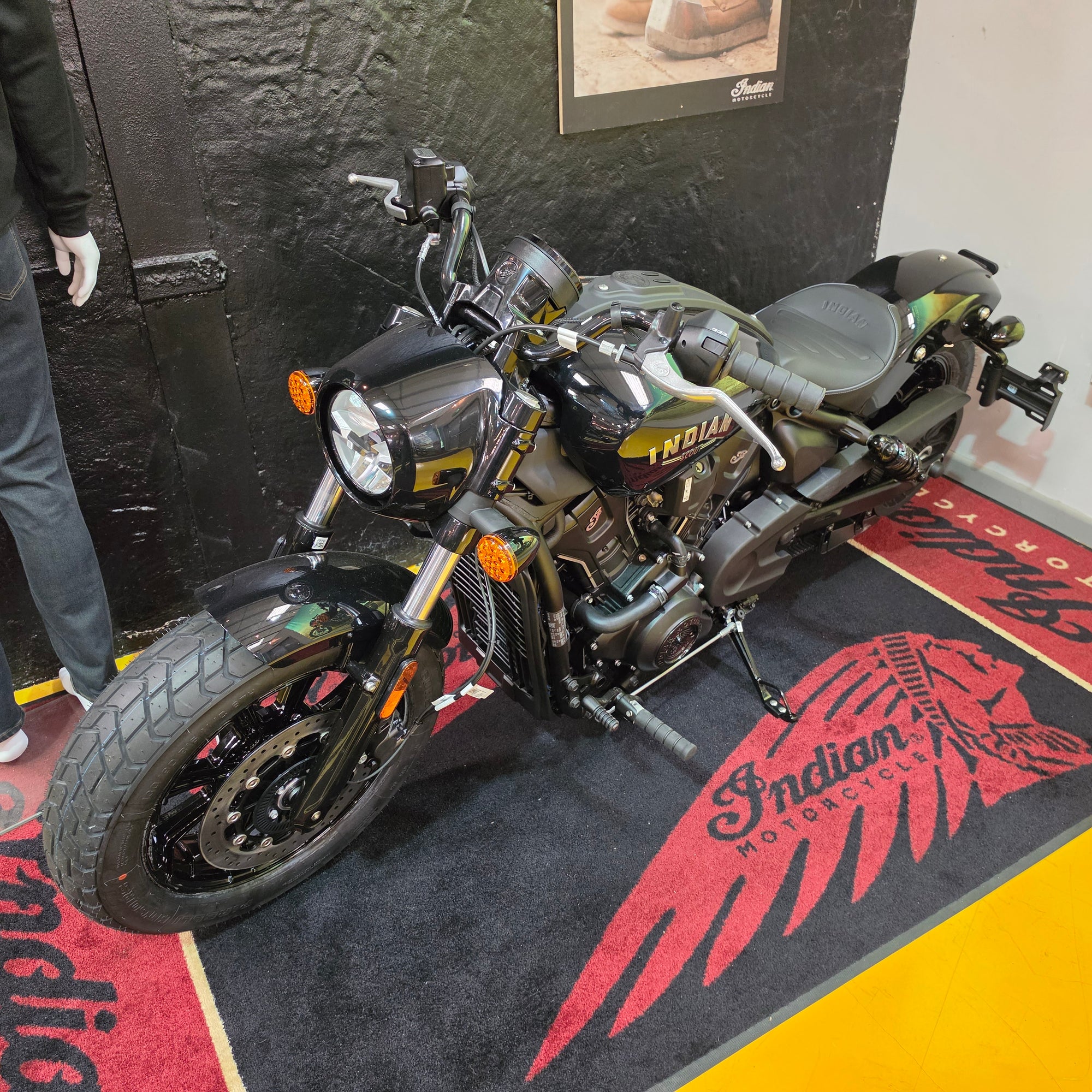 2026 Scout Bobber -  Gloss Black