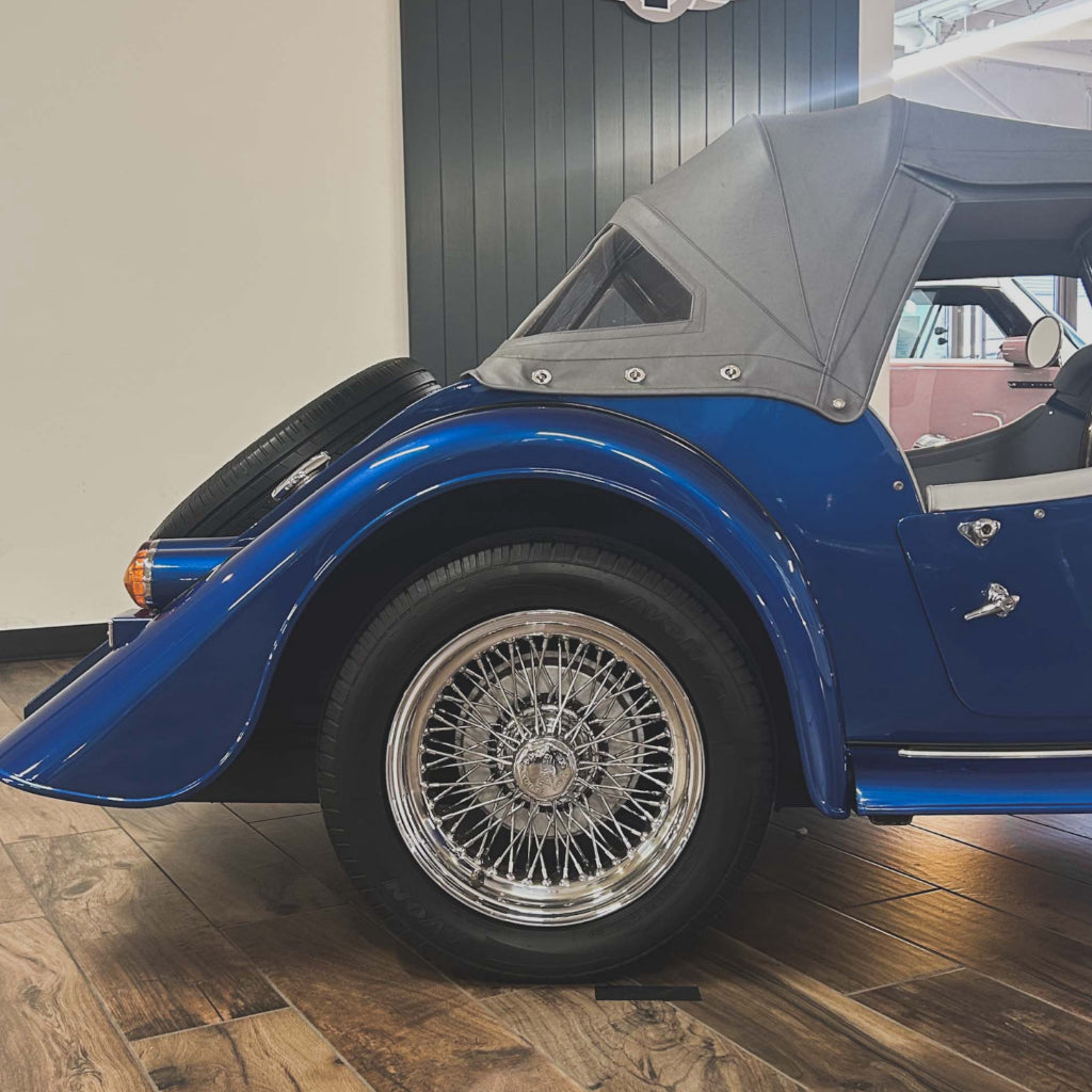 Morgan 4/4 Ford 1.8 Twin Cam Zetec - Jaguar Antigua Blue