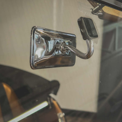 Morgan Plus 4 Traditional - Morgan Piano Black