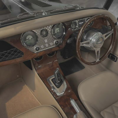 Morgan Plus Four Auto - Morgan Dark Plum Metallic