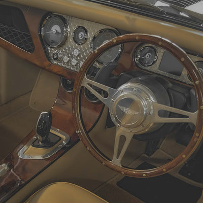 Morgan Plus Four Auto - Morgan Dark Plum Metallic