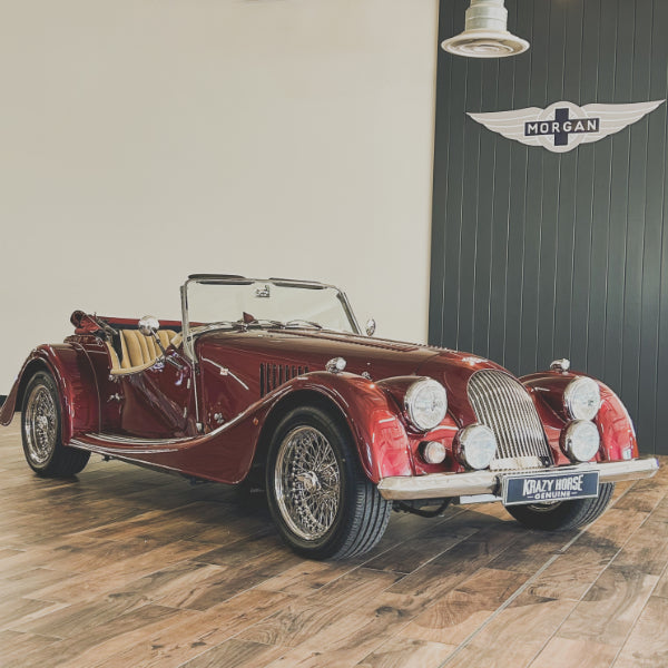 Morgan Roadster 3.0 V6 - Morgan Ruby Red